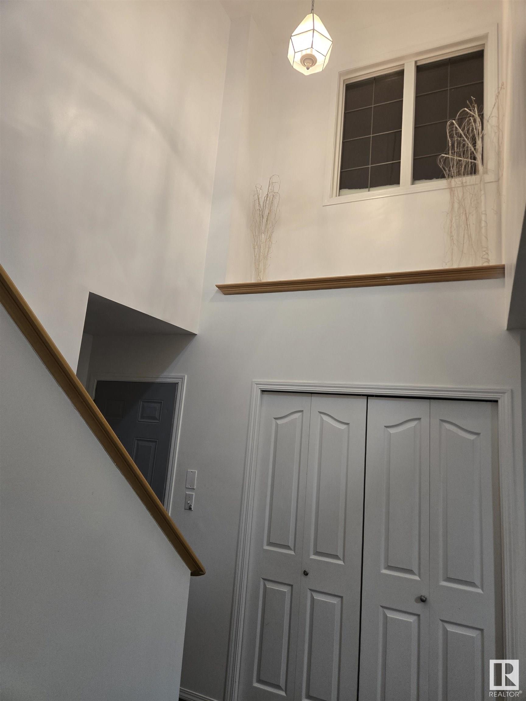     13906 146 AV NW NW , Edmonton,  ,T6V 1X9 ;  Listing Number: MLS E4420054