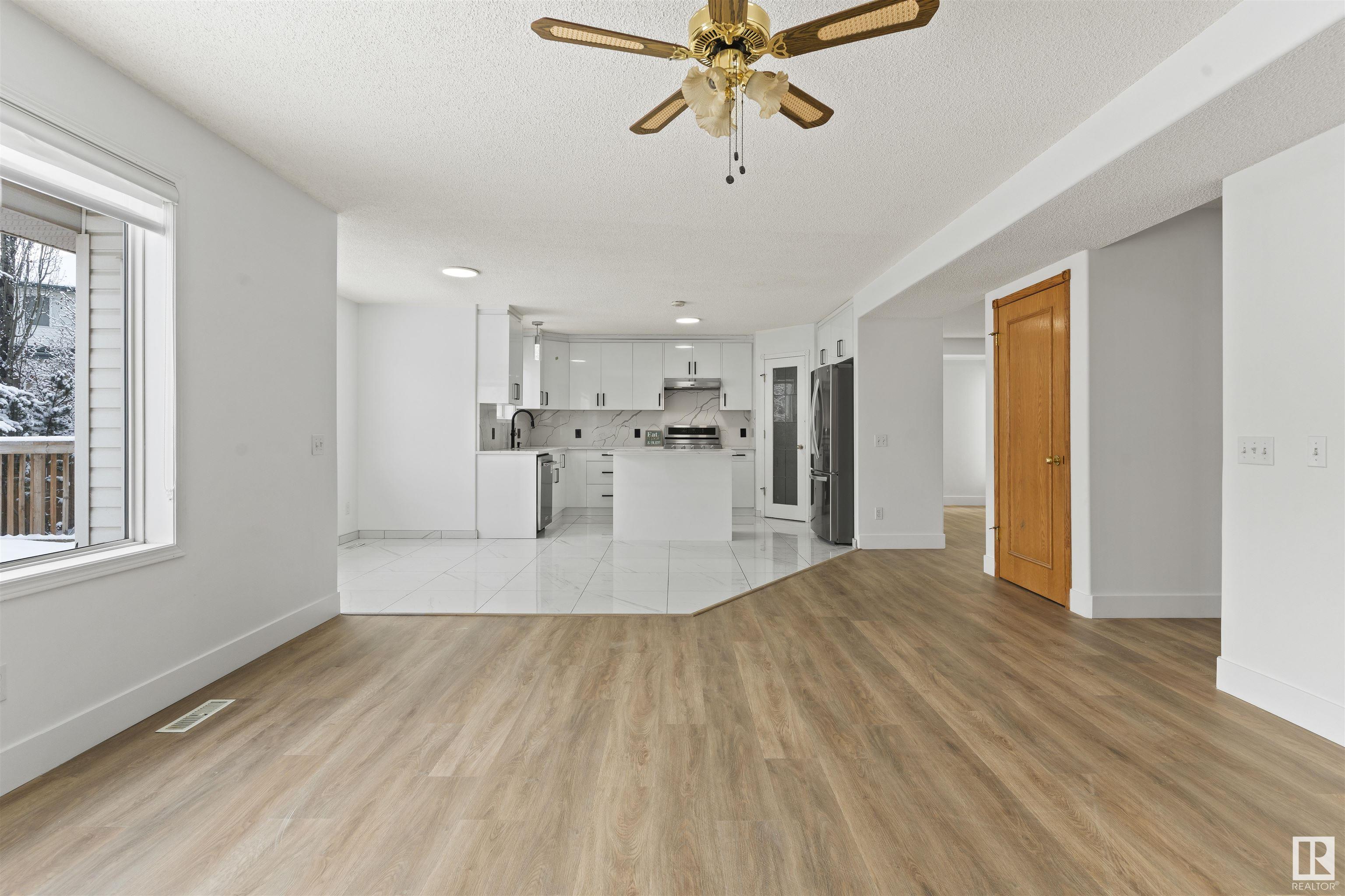      3105 41a Ave NW , Edmonton,  ,T6T 1J4 ;  Listing Number: MLS E4420057