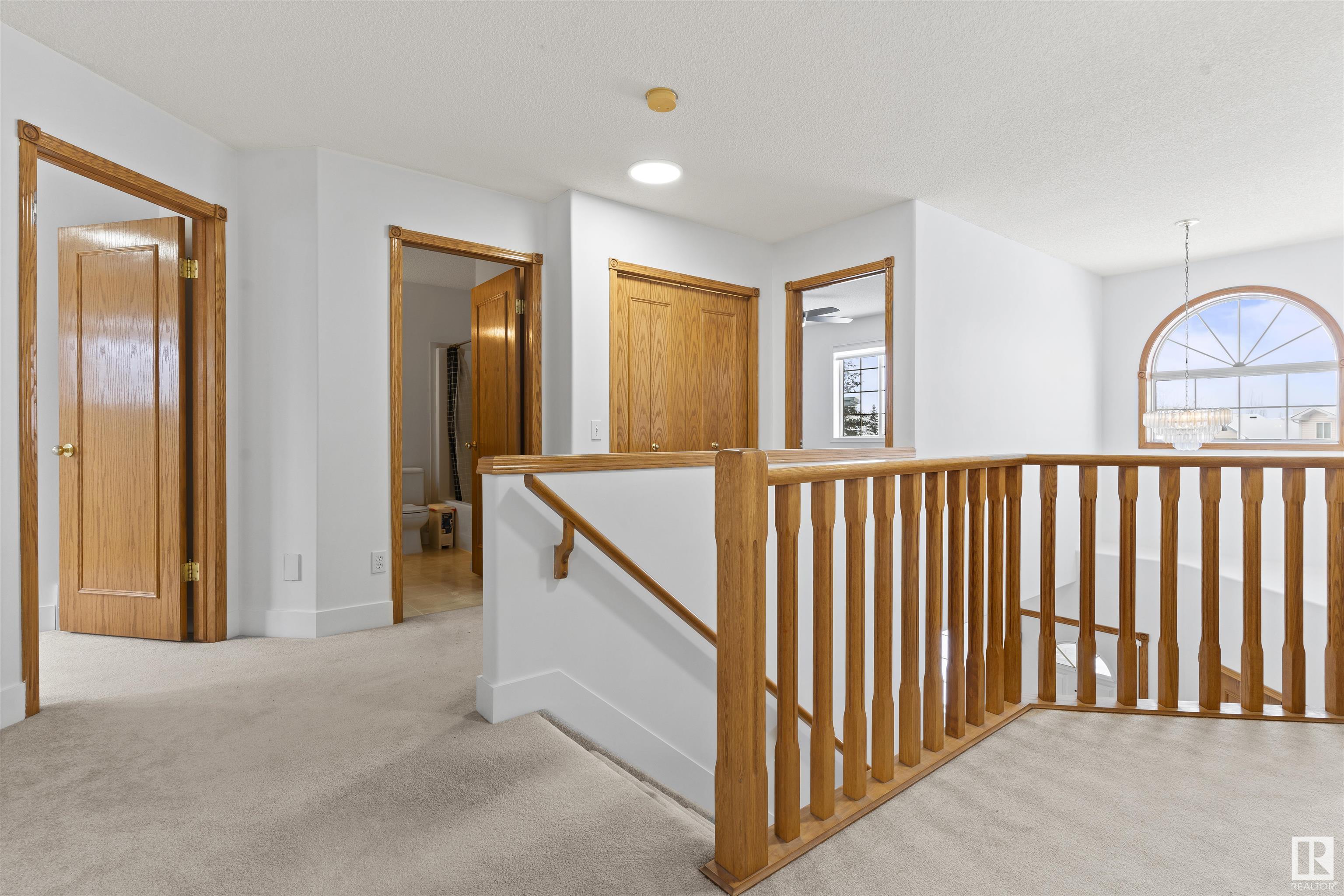      3105 41a Ave NW , Edmonton,  ,T6T 1J4 ;  Listing Number: MLS E4420057