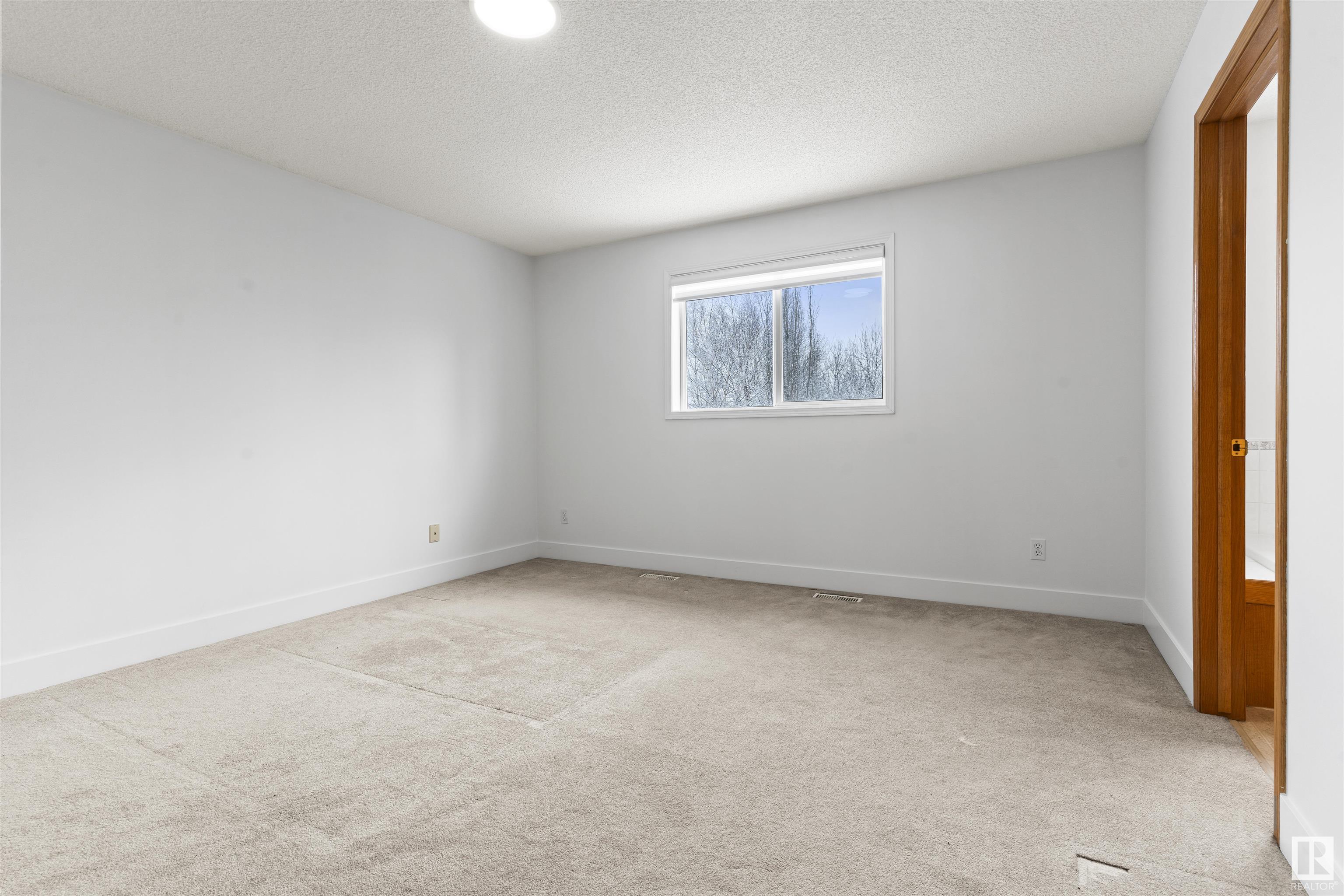      3105 41a Ave NW , Edmonton,  ,T6T 1J4 ;  Listing Number: MLS E4420057