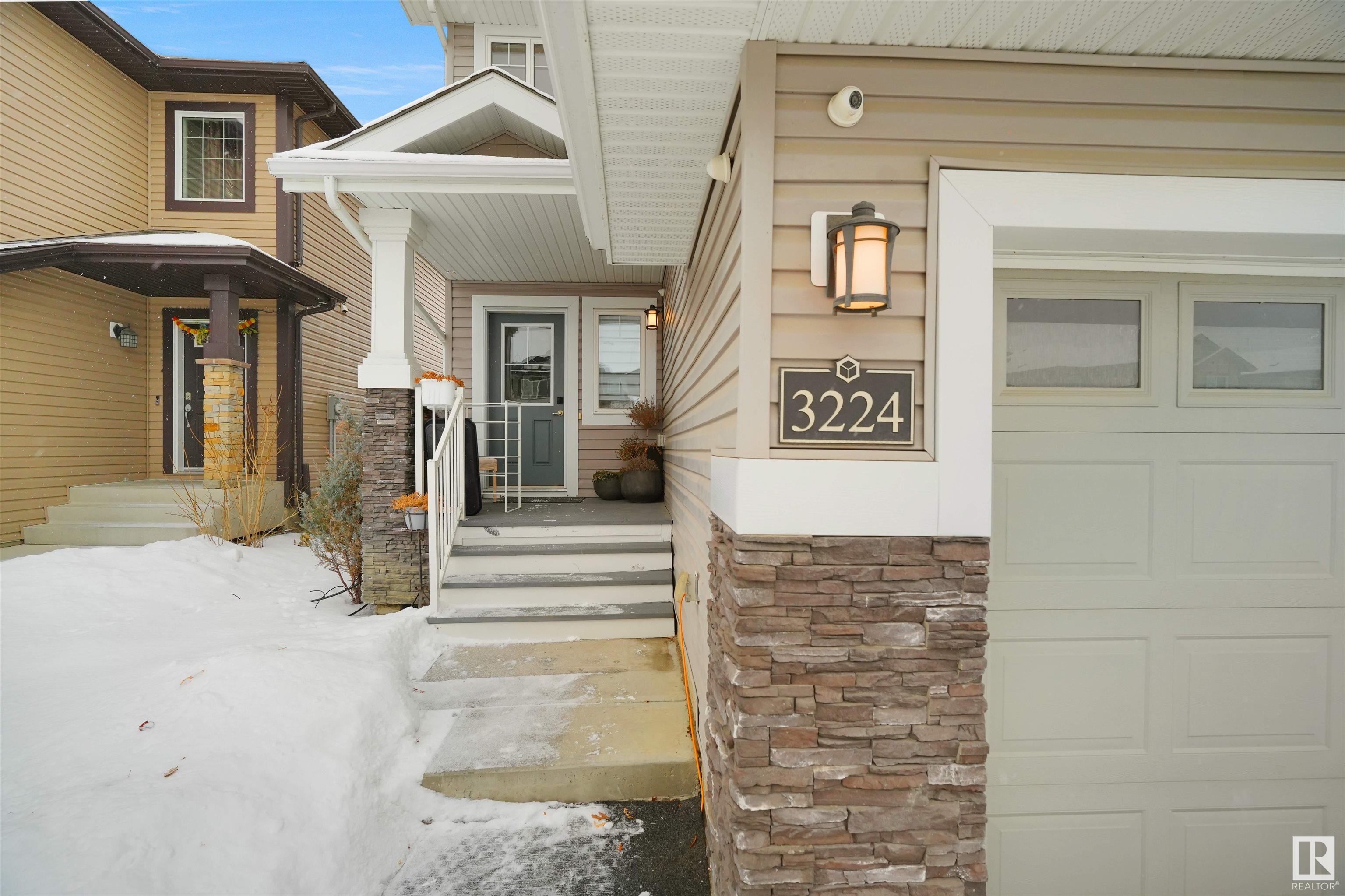      3224 Abott Crescent SW SW , Edmonton,  ,T6W 2V3 ;  Listing Number: MLS E4420059