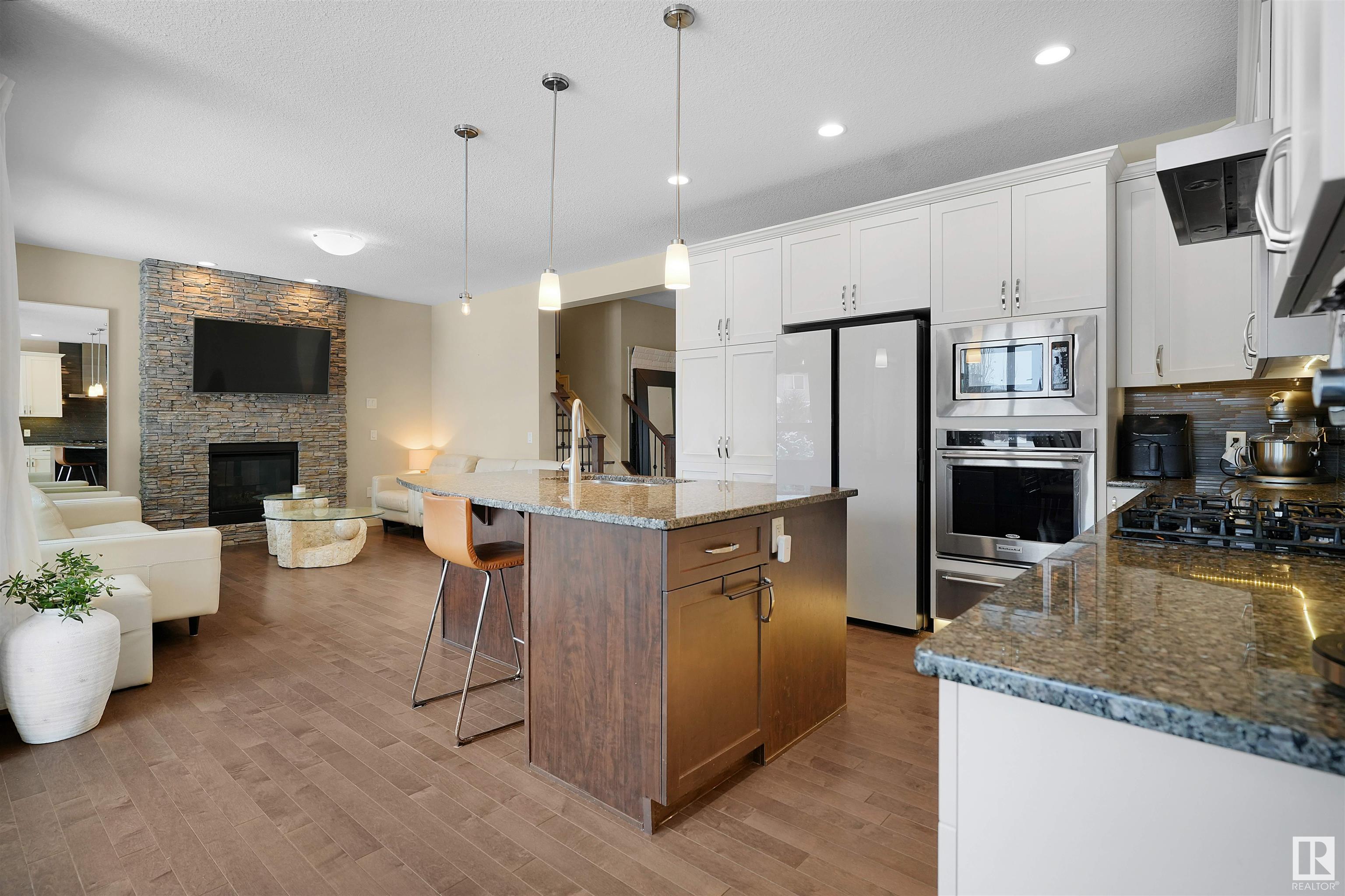      3224 Abott Crescent SW SW , Edmonton,  ,T6W 2V3 ;  Listing Number: MLS E4420059