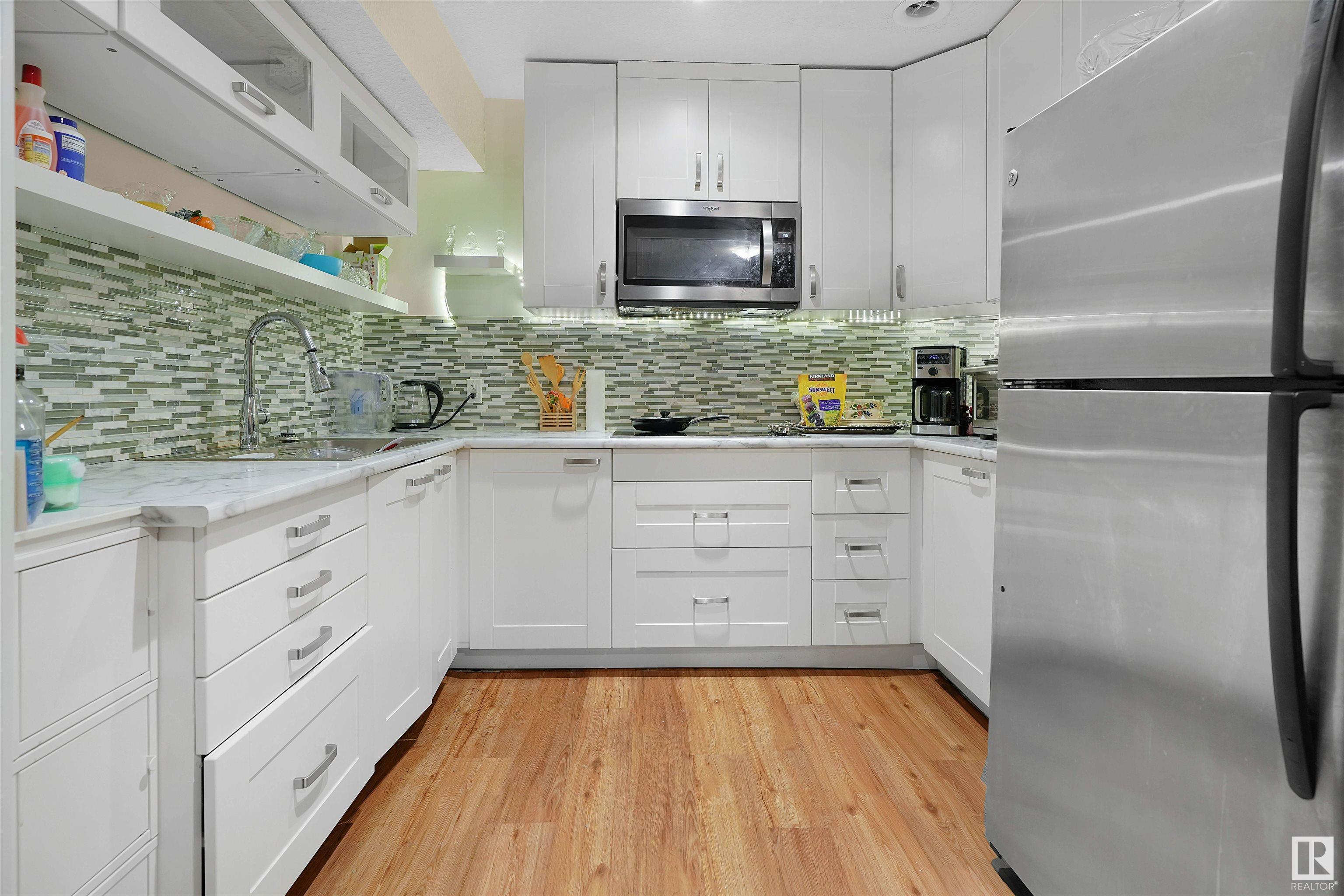      3224 Abott Crescent SW SW , Edmonton,  ,T6W 2V3 ;  Listing Number: MLS E4420059