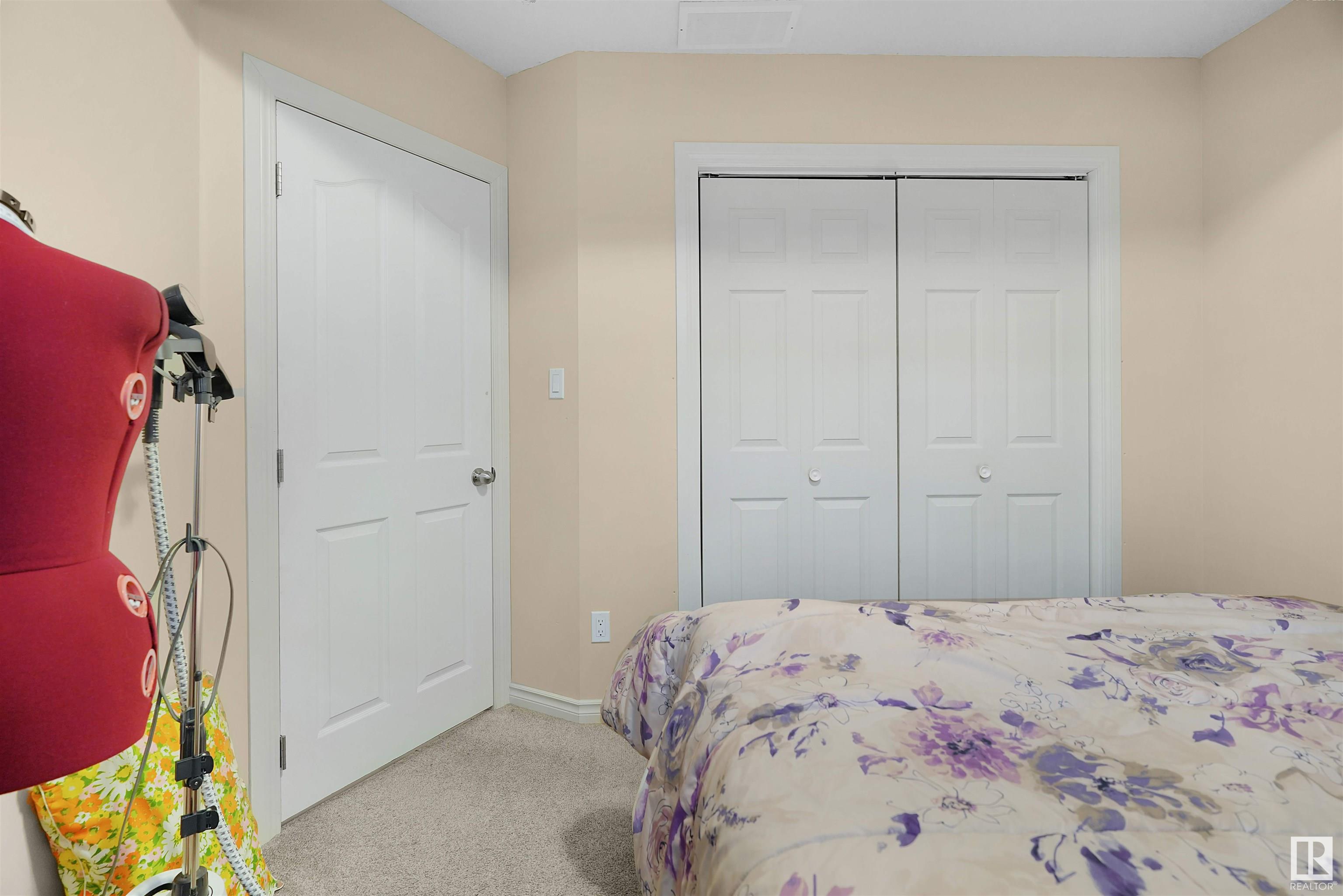      3224 Abott Crescent SW SW , Edmonton,  ,T6W 2V3 ;  Listing Number: MLS E4420059