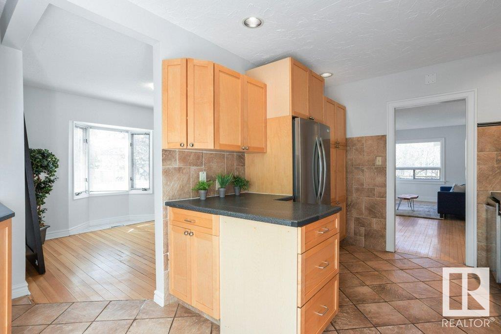      10623 83 ST NW , Edmonton,  ,T6A 3P6 ;  Listing Number: MLS E4420060