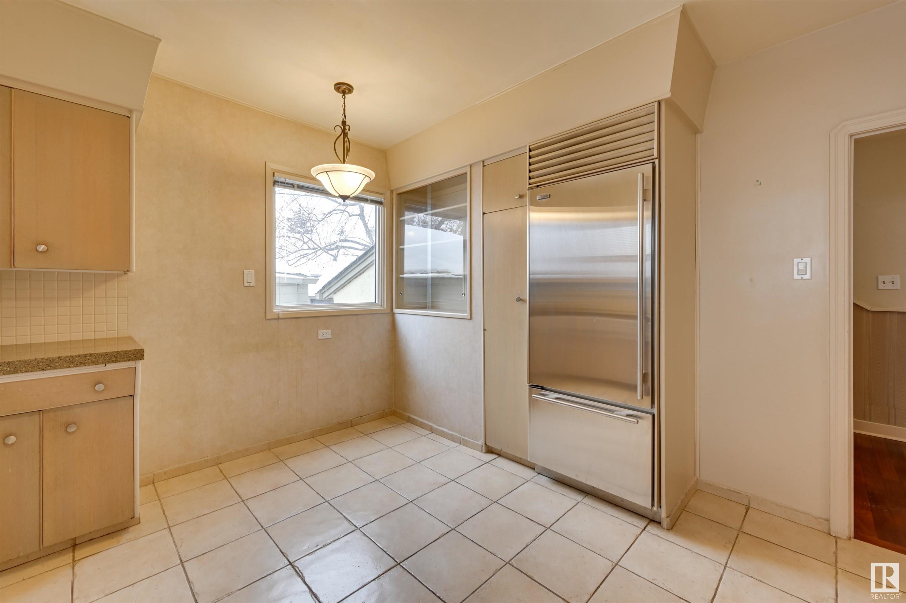      13607 101 AV NW , Edmonton,  ,T5N 0J4 ;  Listing Number: MLS E4420064