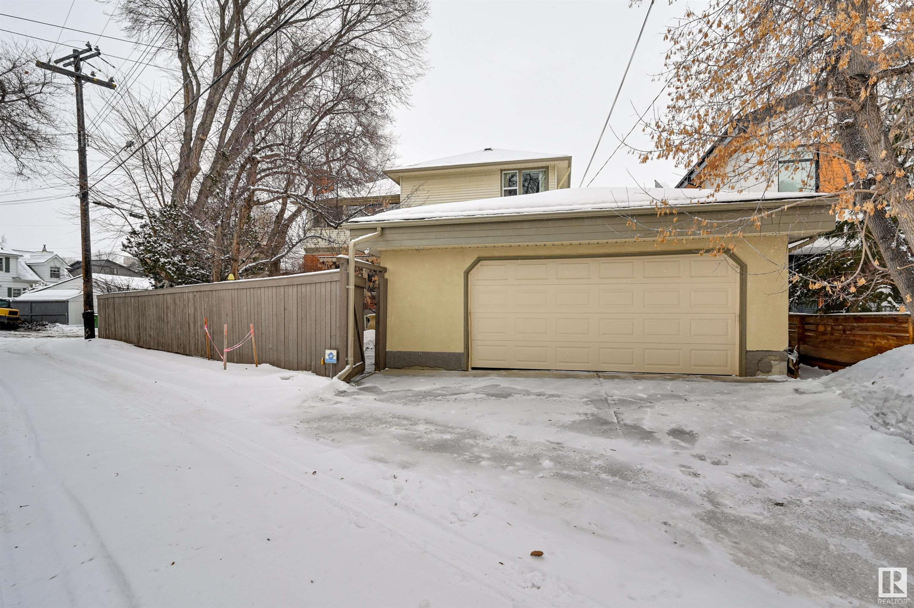     13607 101 AV NW , Edmonton,  ,T5N 0J4 ;  Listing Number: MLS E4420064