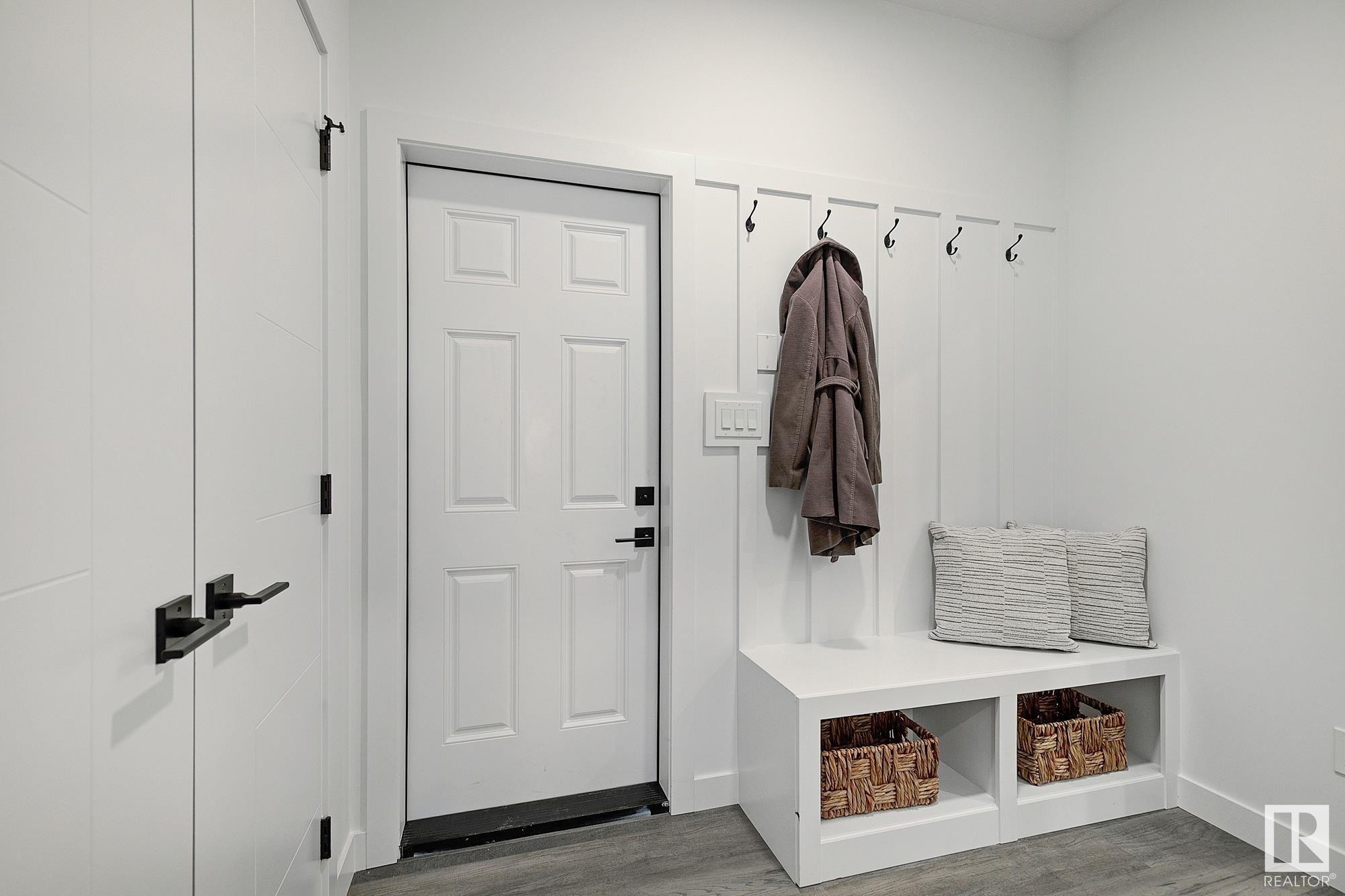      6630 CRAWFORD LANDING LD SW , Edmonton,  ,T6W 4L5 ;  Listing Number: MLS E4420065