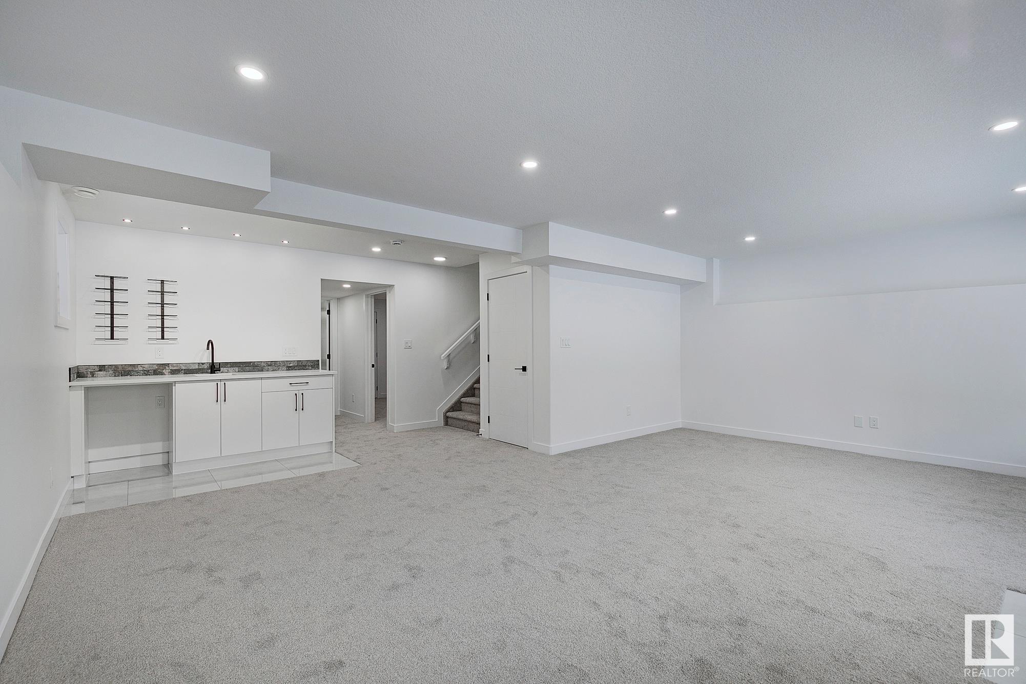      6630 CRAWFORD LANDING LD SW , Edmonton,  ,T6W 4L5 ;  Listing Number: MLS E4420065