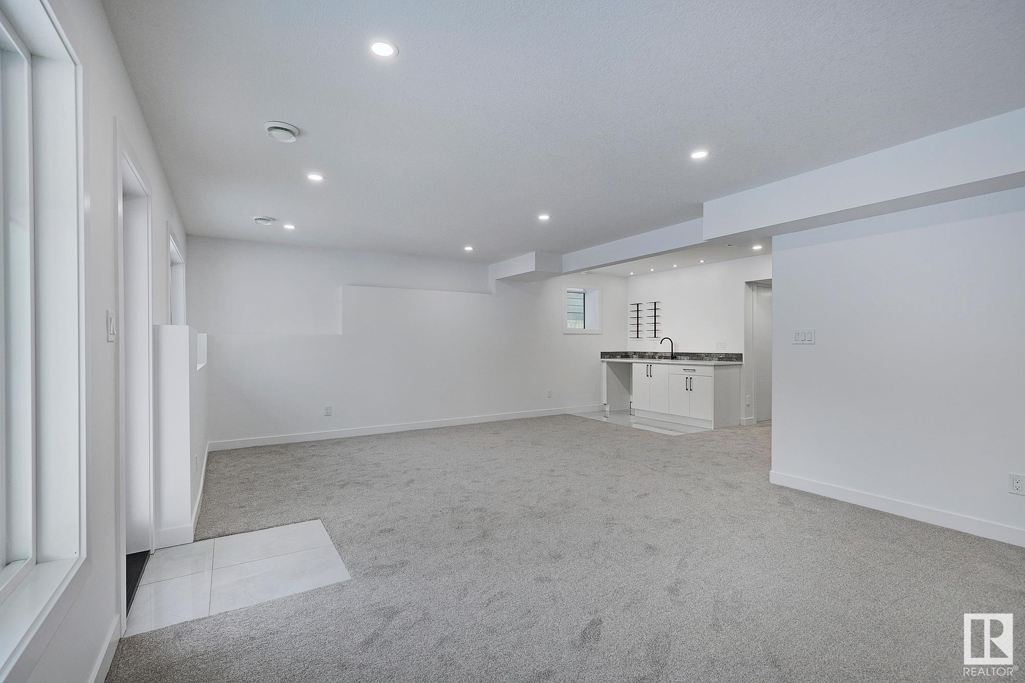      6630 CRAWFORD LANDING LD SW , Edmonton,  ,T6W 4L5 ;  Listing Number: MLS E4420065