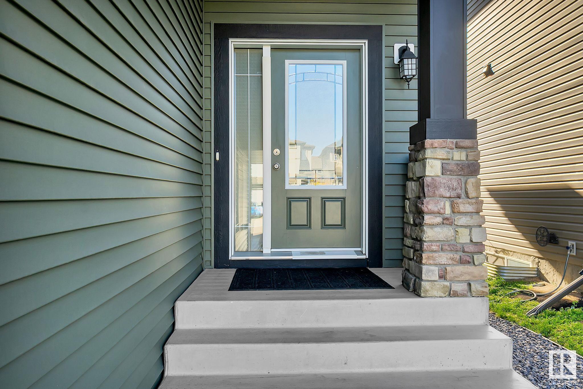      22407 99 AV NW NW , Edmonton,  ,T5T 7C2 ;  Listing Number: MLS E4420068