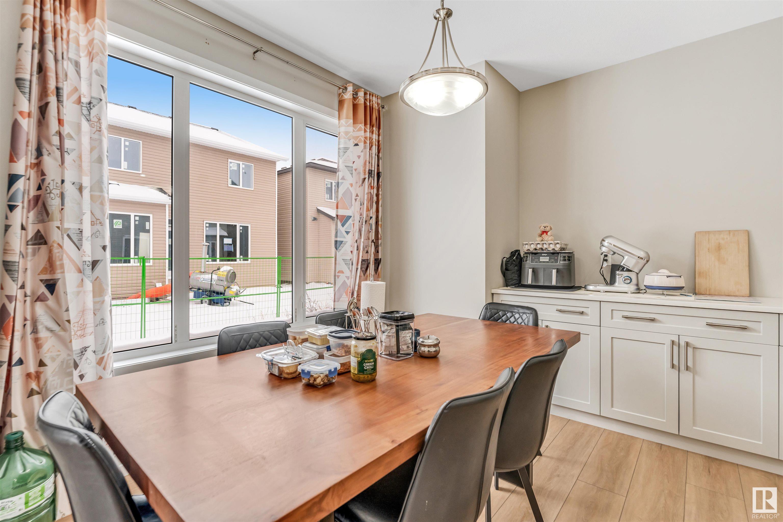      2116 207 ST NW , Edmonton,  ,T6M 1N3 ;  Listing Number: MLS E4420071