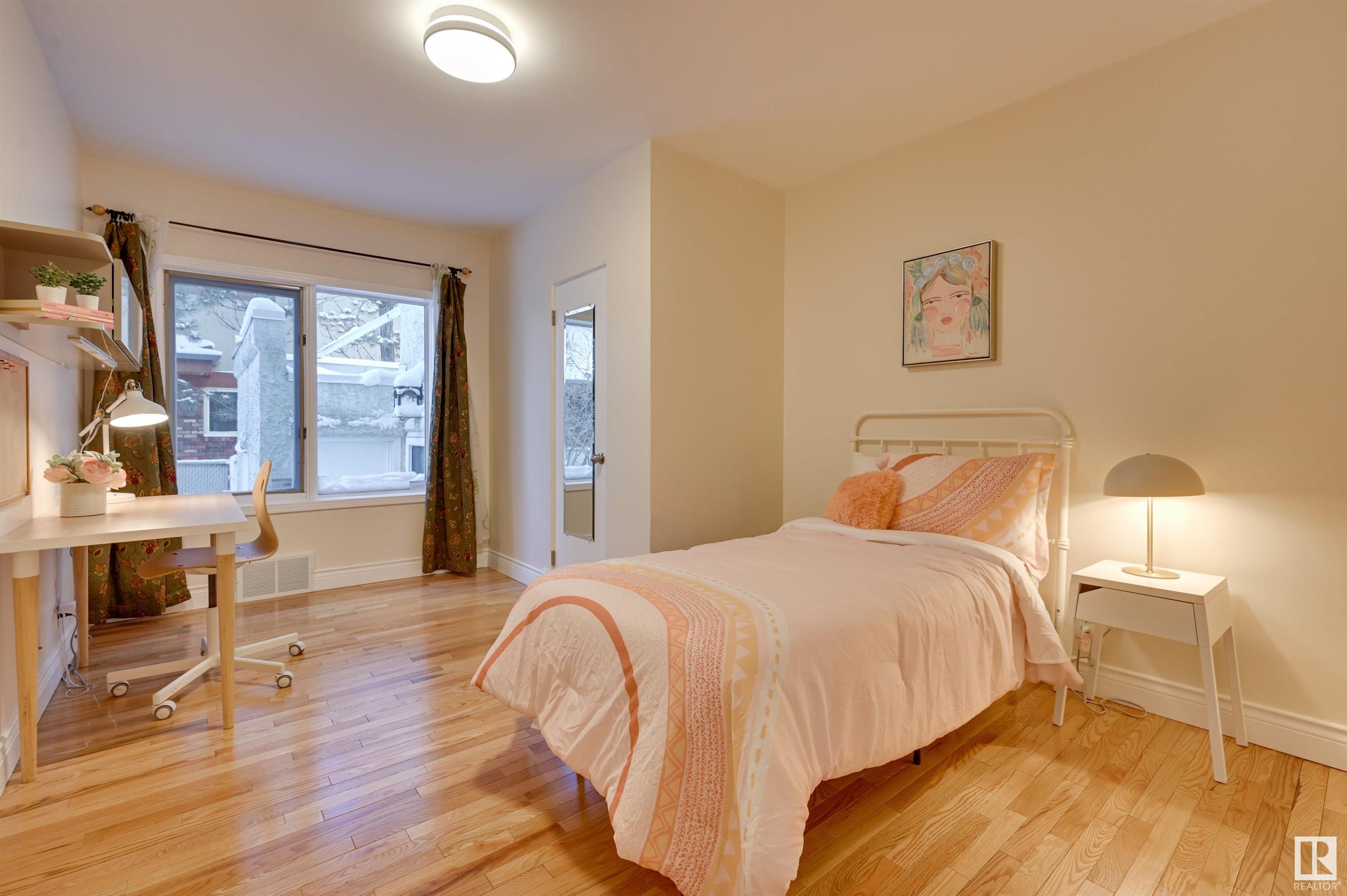      7414 Ada BV NW , Edmonton,  ,T5B 4E6 ;  Listing Number: MLS E4420072