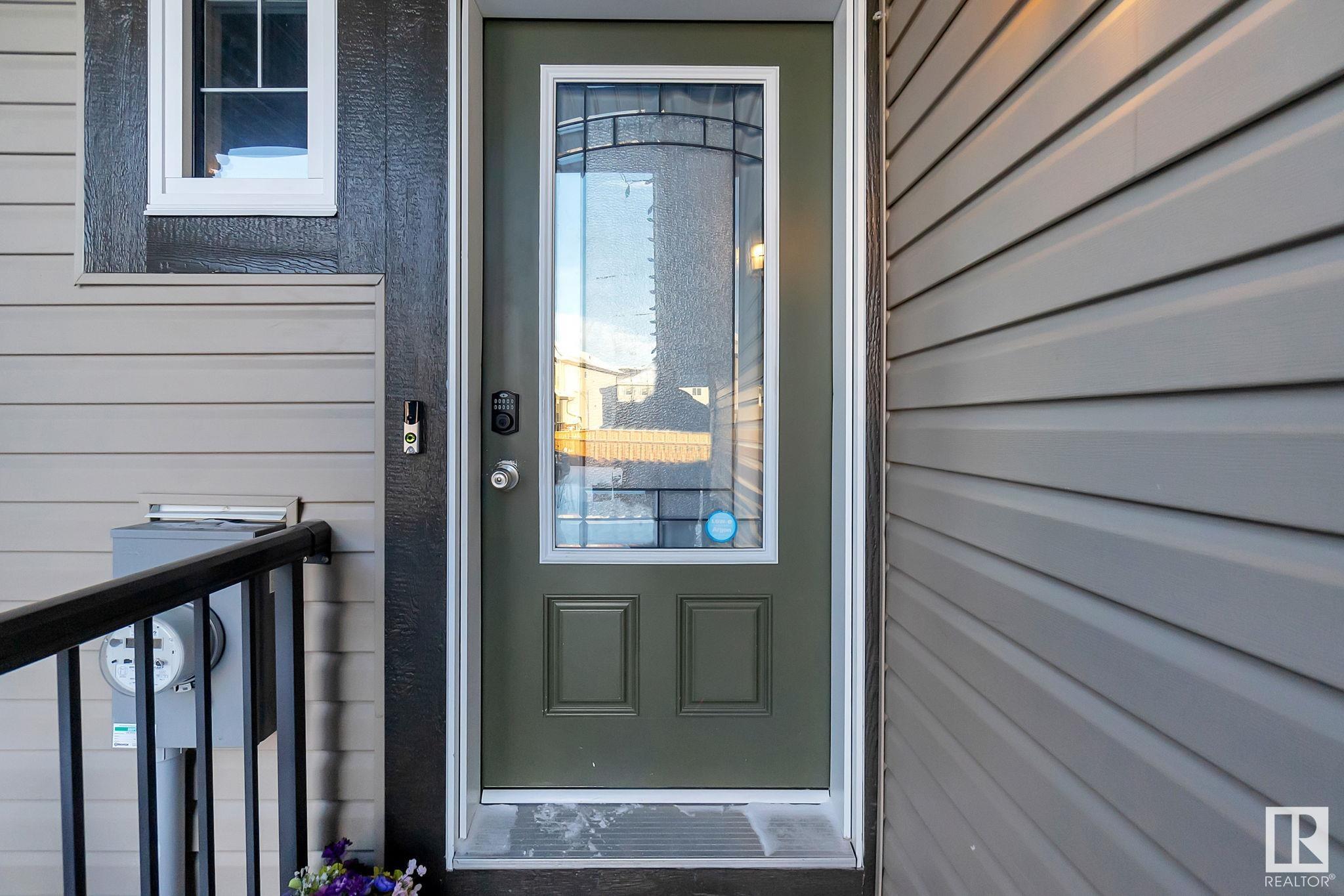      9055 COOPER LINK LI SW , Edmonton,  ,T6W 4A4 ;  Listing Number: MLS E4420073