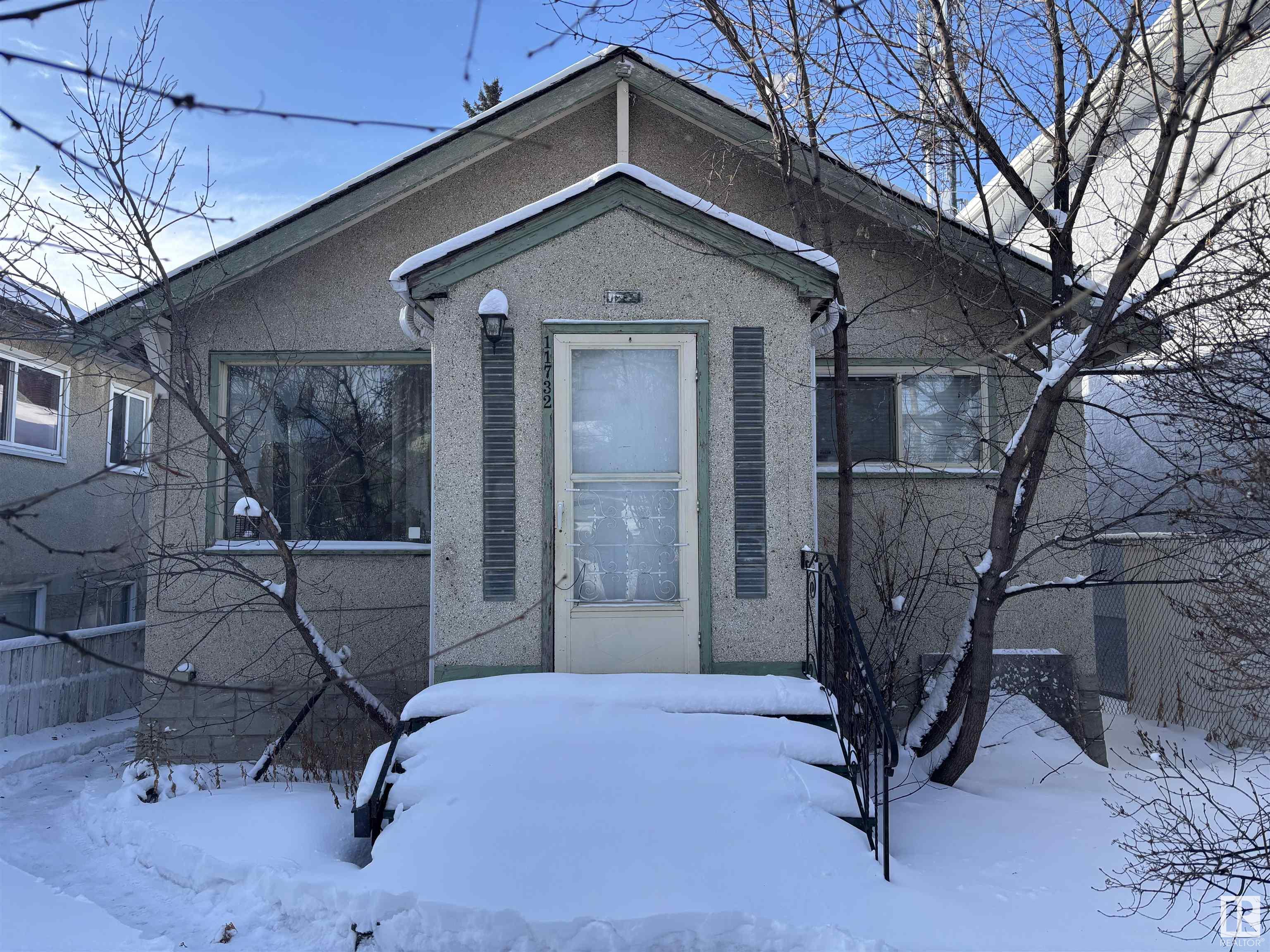      11732 88 ST NW , Edmonton,  ,T5B 3R7 ;  Listing Number: MLS E4420074