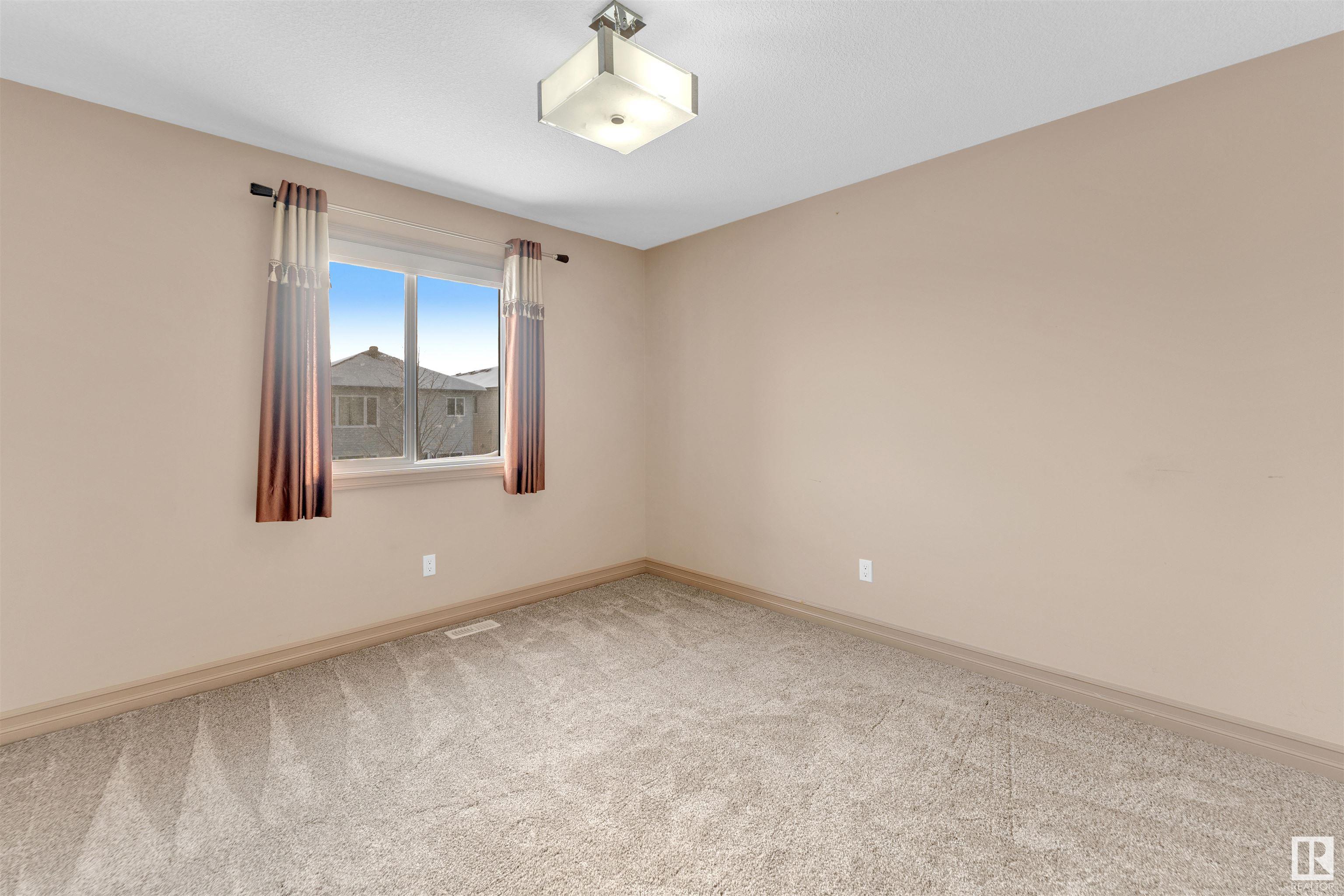      3307 21 AV NW , Edmonton,  ,T6T 0K9 ;  Listing Number: MLS E4420076