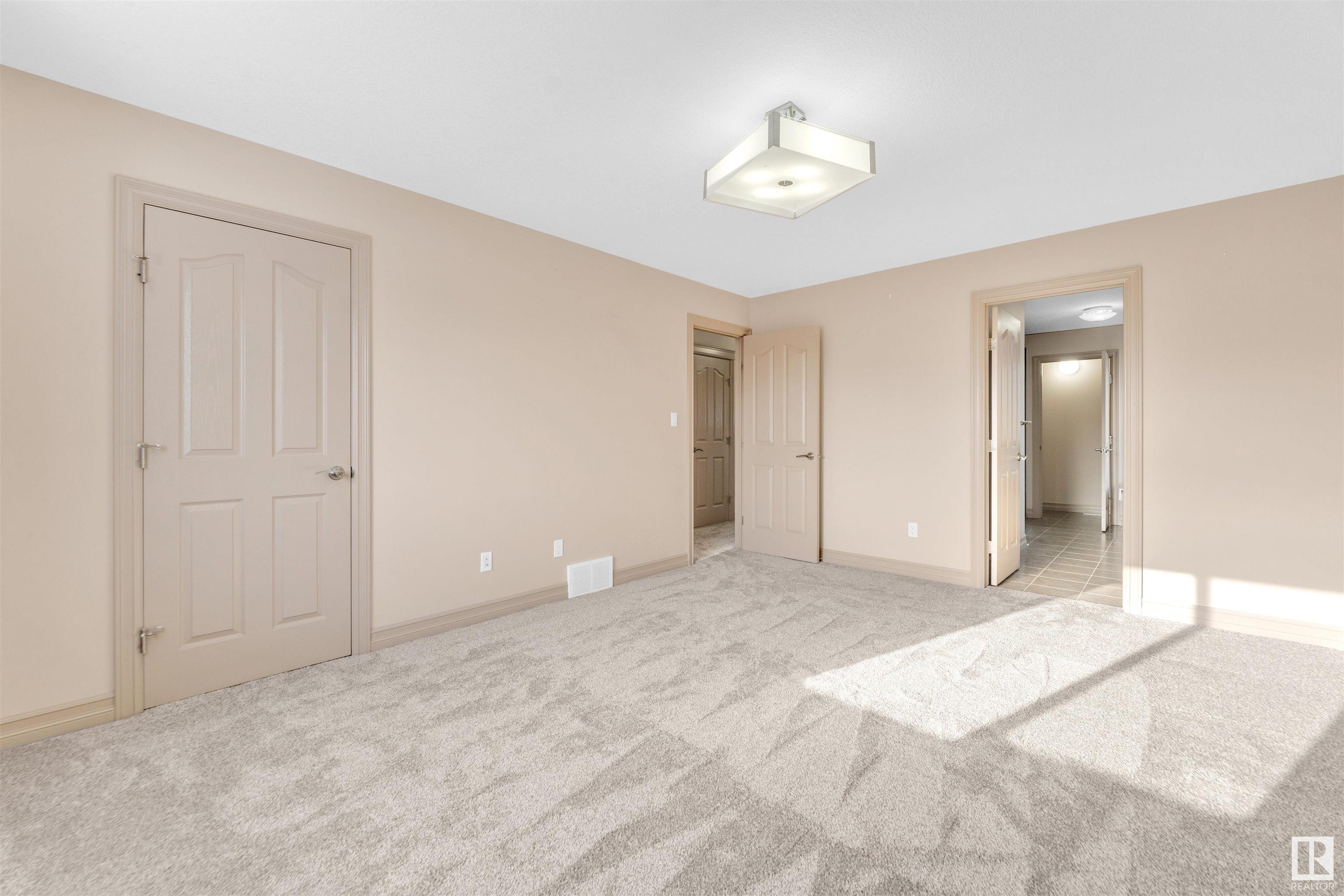      3307 21 AV NW , Edmonton,  ,T6T 0K9 ;  Listing Number: MLS E4420076