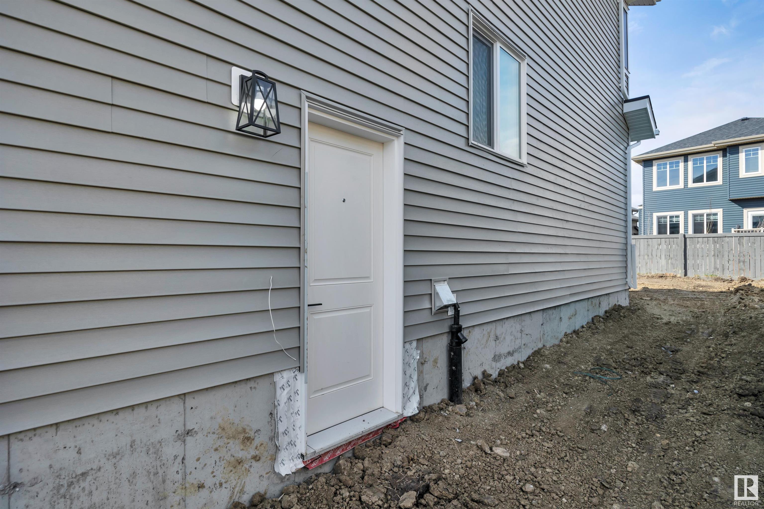      204 Kettyl Court , Leduc,  ,T9E 1B6 ;  Listing Number: MLS E4420082