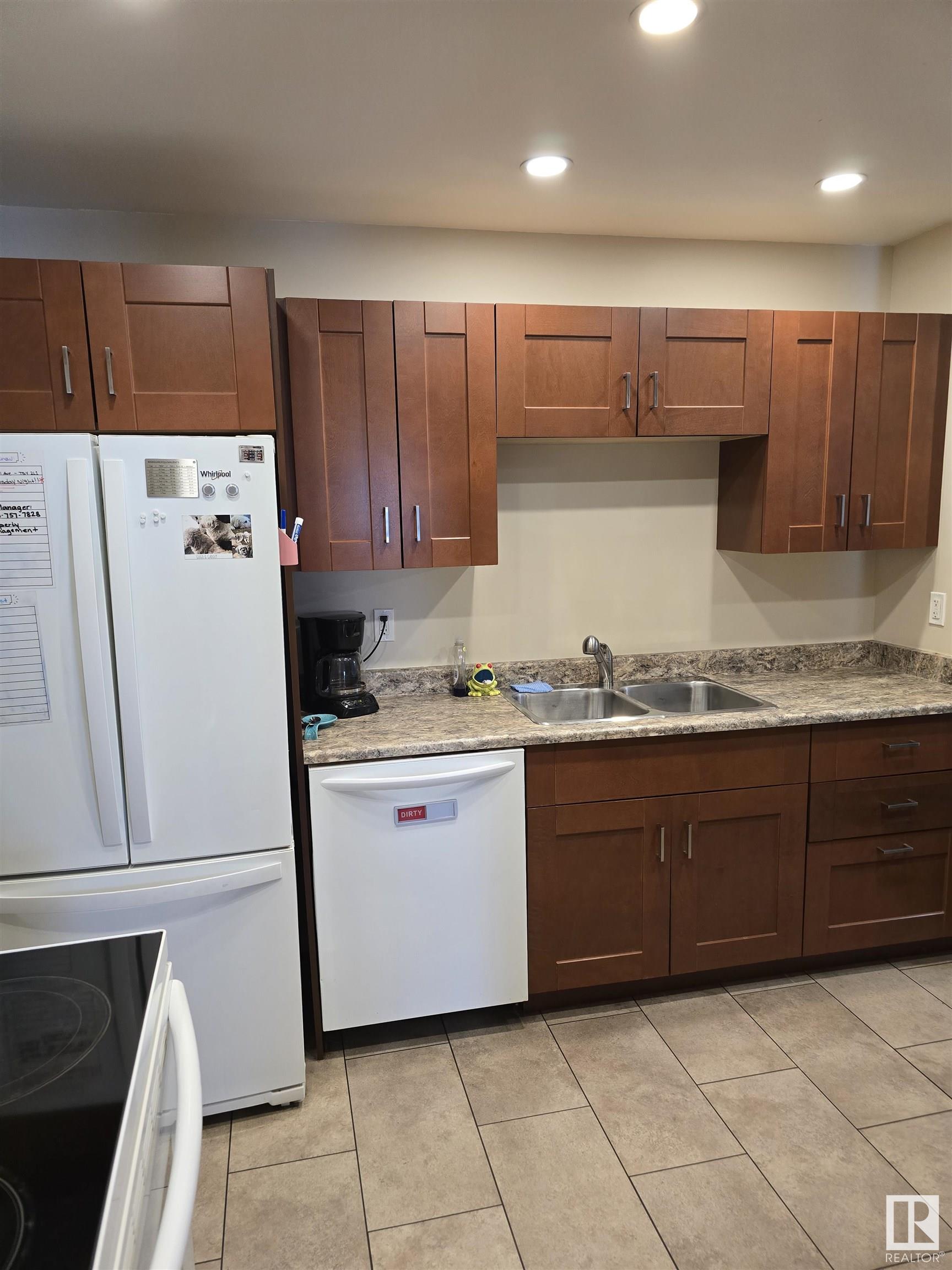      2320 151 AV NW NW , Edmonton,  ,T5Y 2L1 ;  Listing Number: MLS E4420083