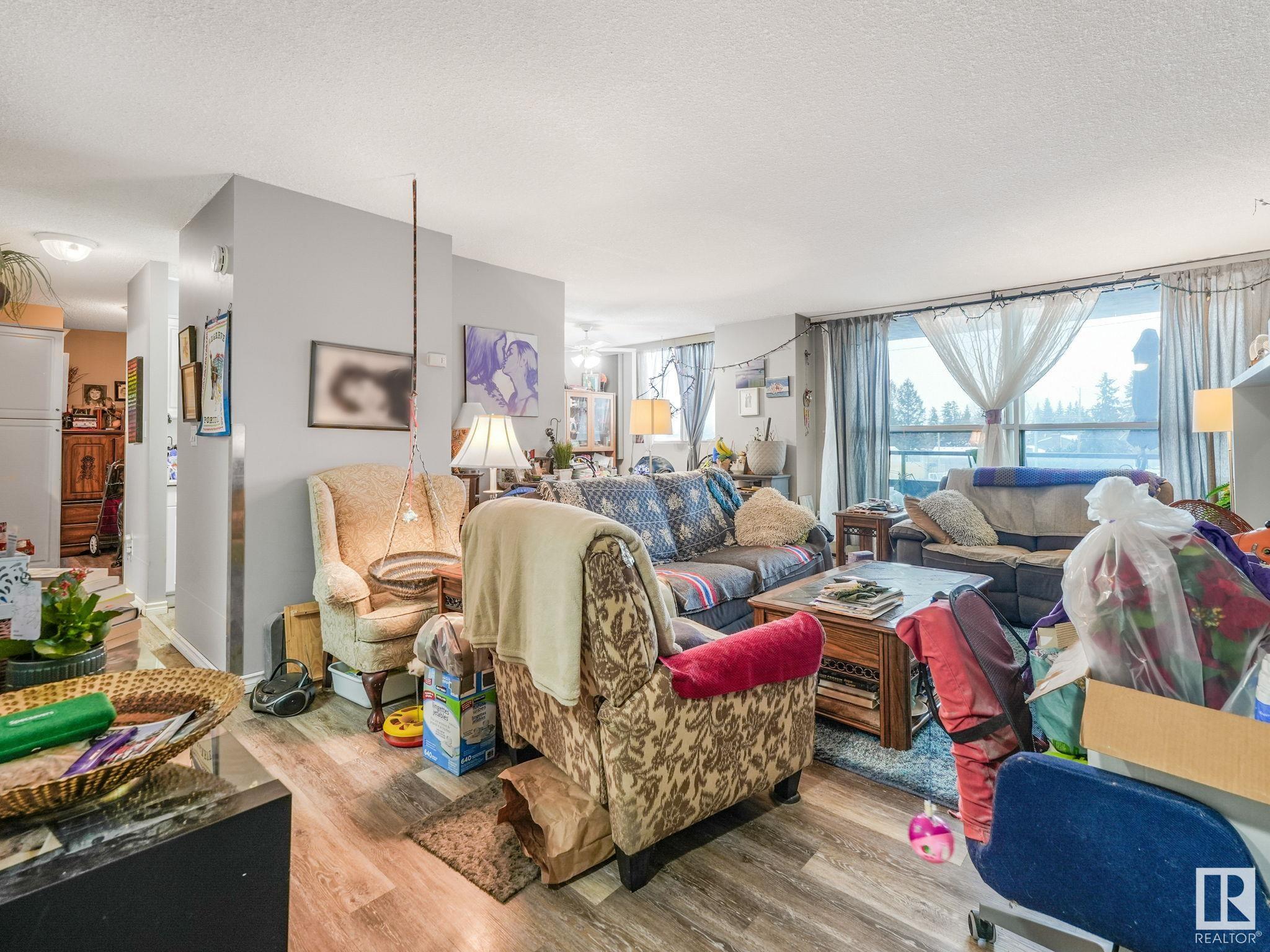      #210 13910 STONY PLAIN RD NW , Edmonton,  ,T5N 3R2 ;  Listing Number: MLS E4420087