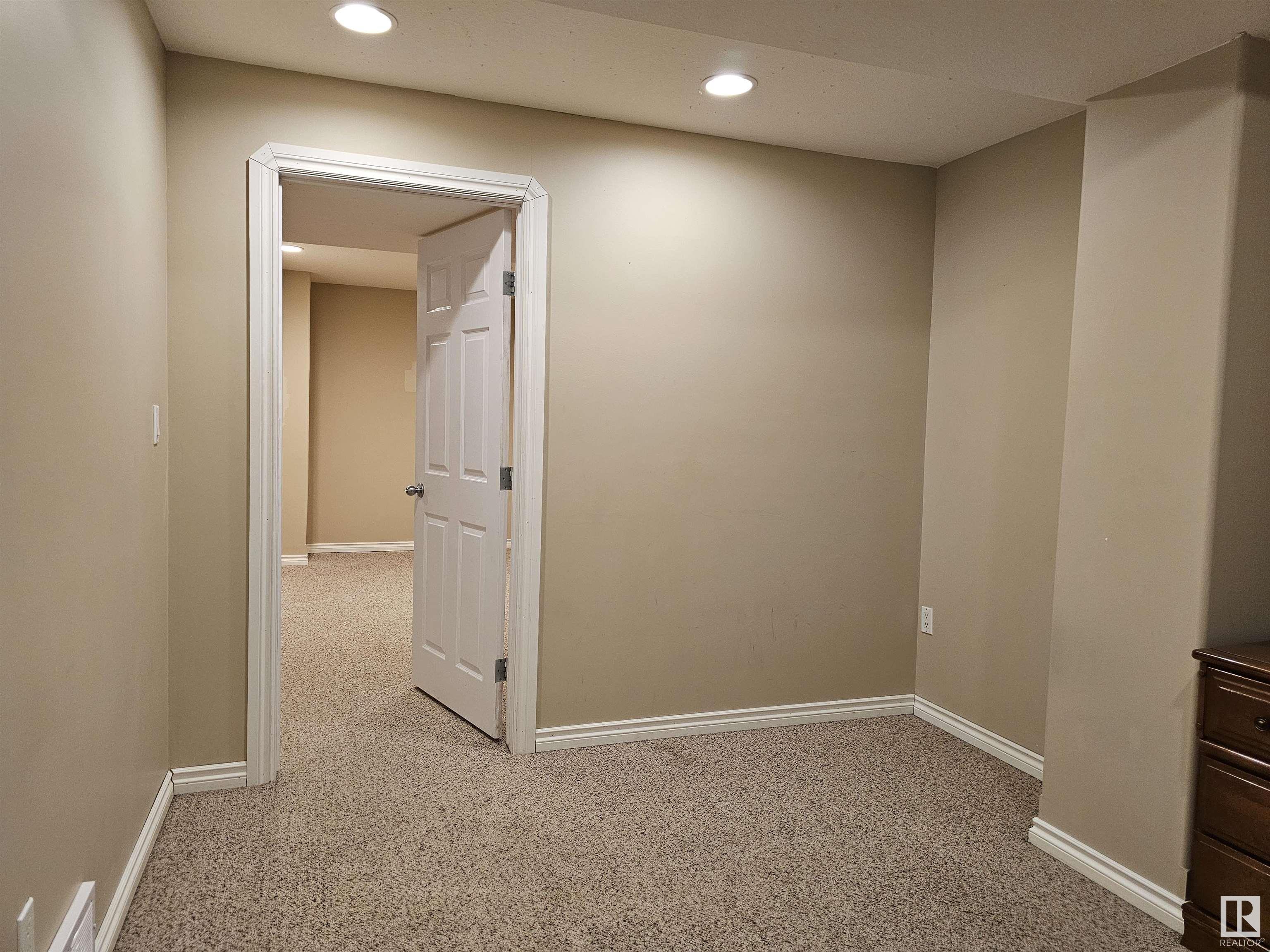     4108 47 ST , Drayton Valley,  ,T7A 1G6 ;  Listing Number: MLS E4420091