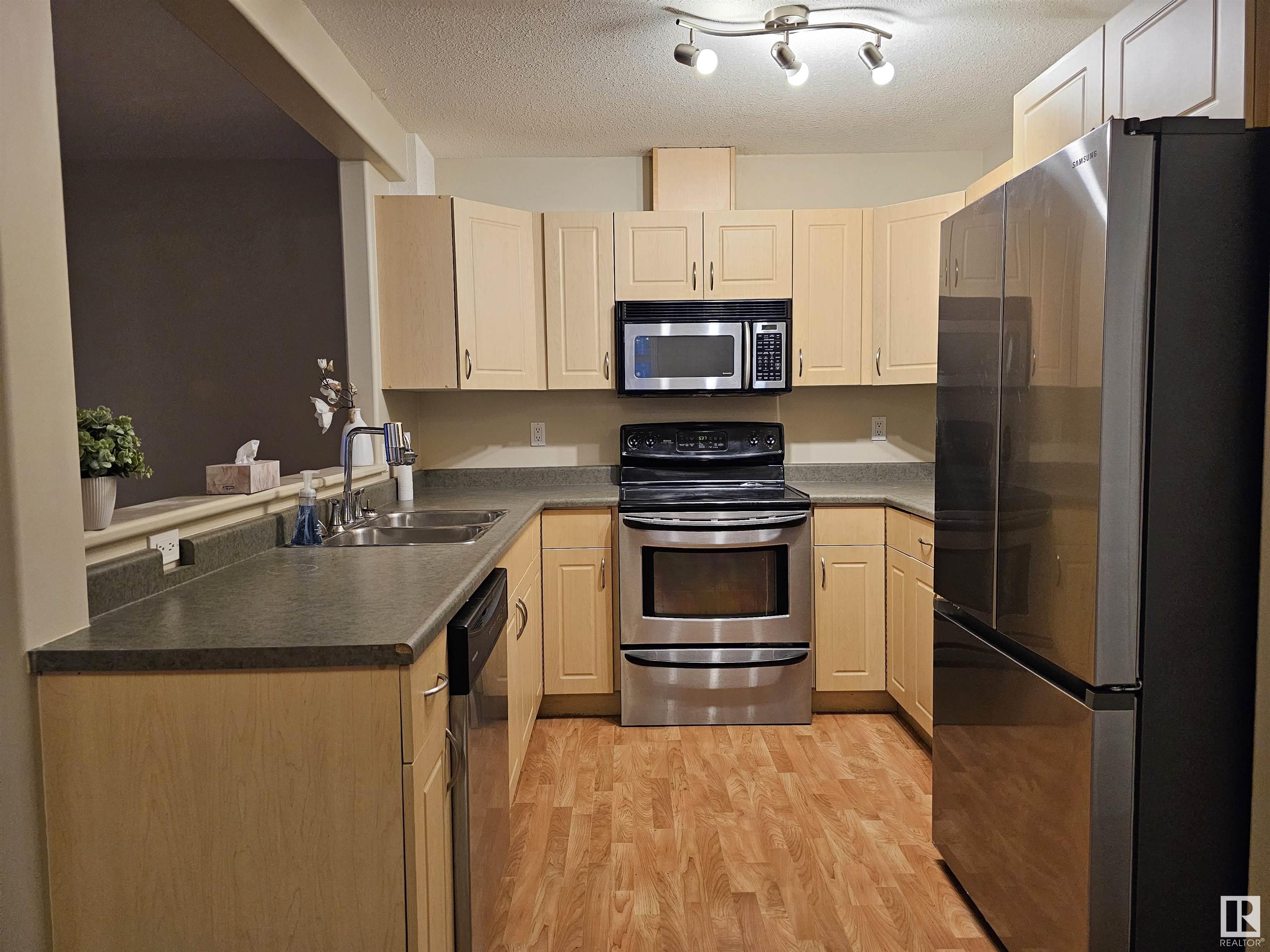      4108 47 ST , Drayton Valley,  ,T7A 1G6 ;  Listing Number: MLS E4420091