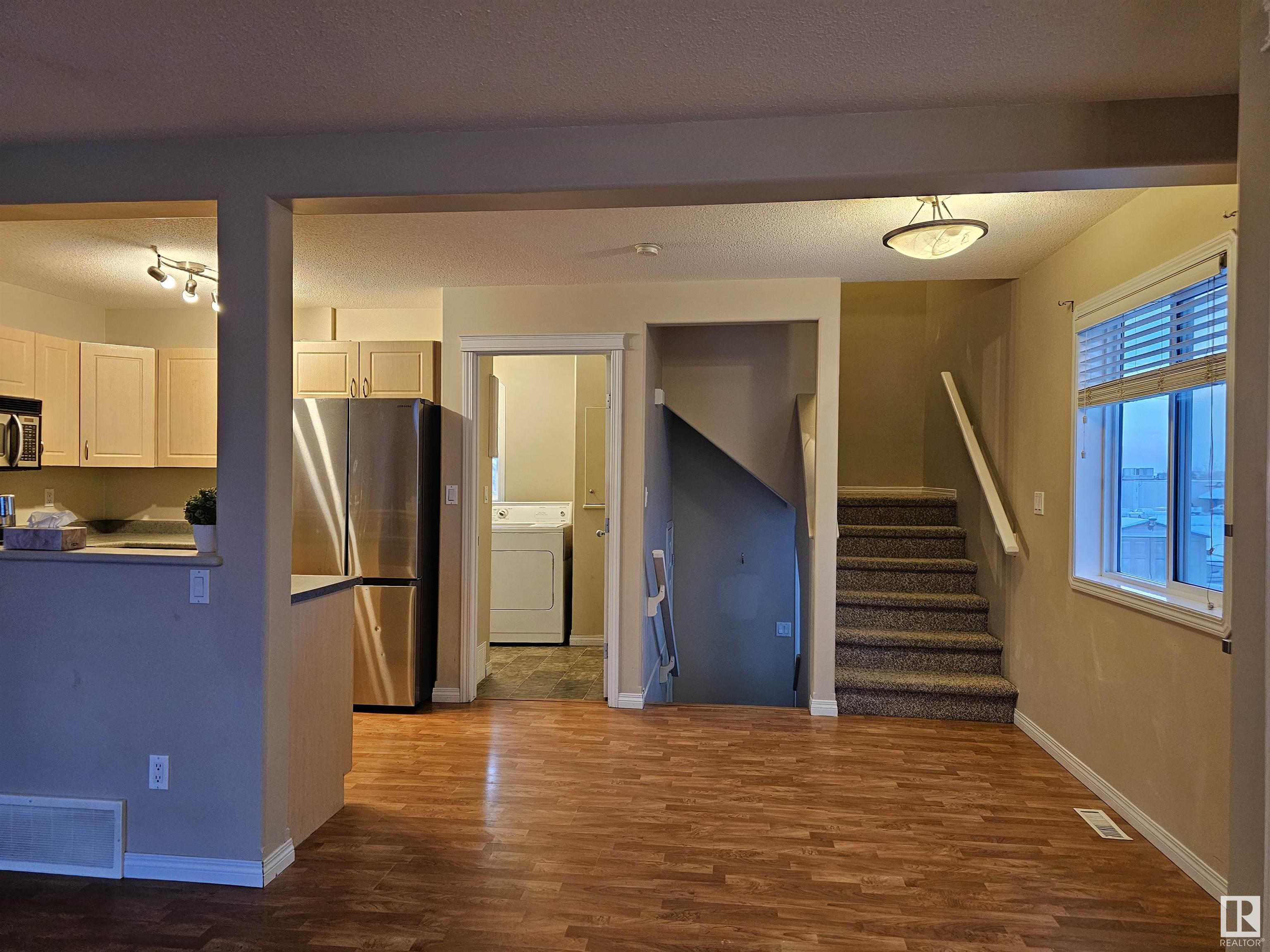      4108 47 ST , Drayton Valley,  ,T7A 1G6 ;  Listing Number: MLS E4420091