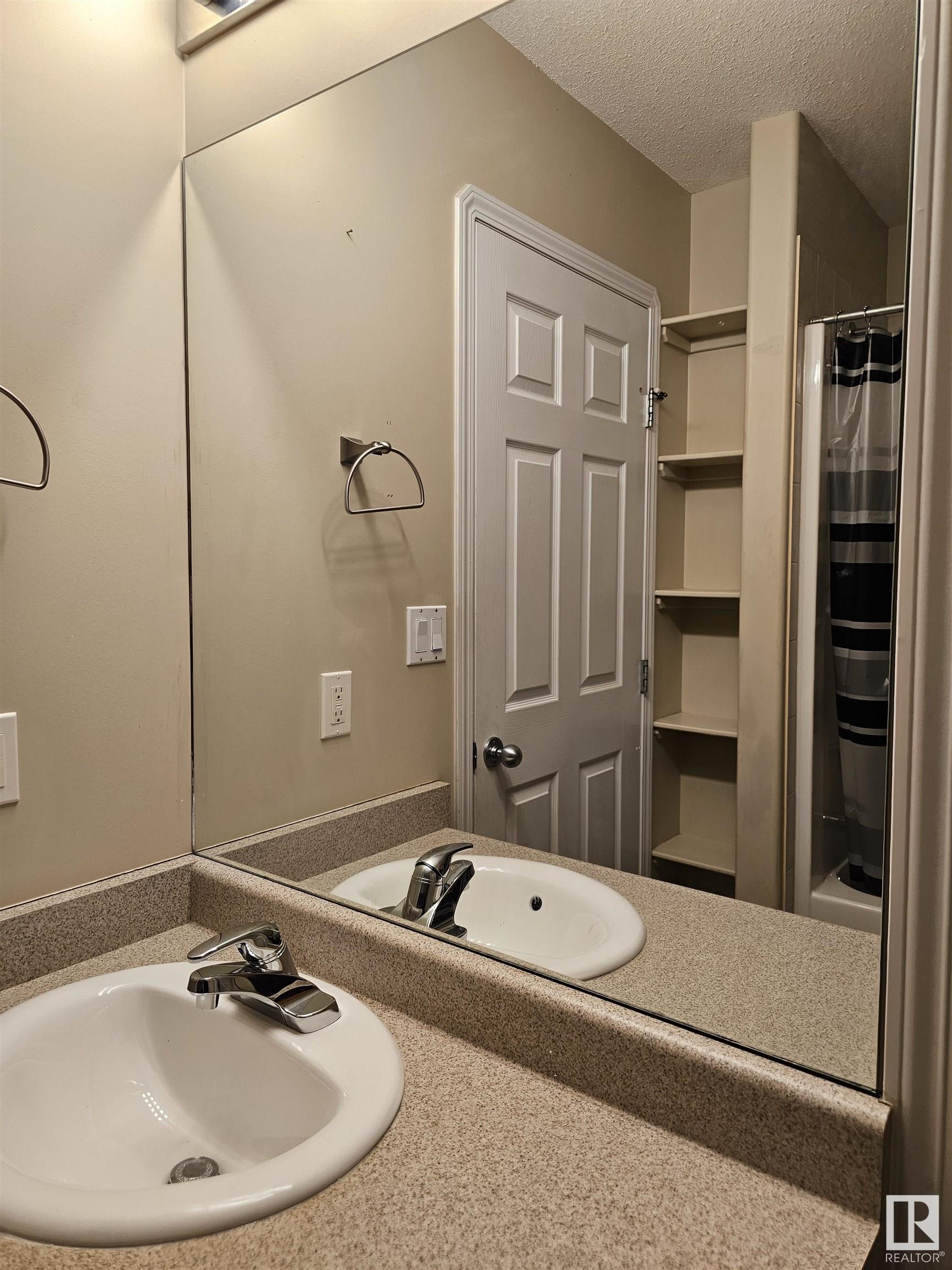      4108 47 ST , Drayton Valley,  ,T7A 1G6 ;  Listing Number: MLS E4420091