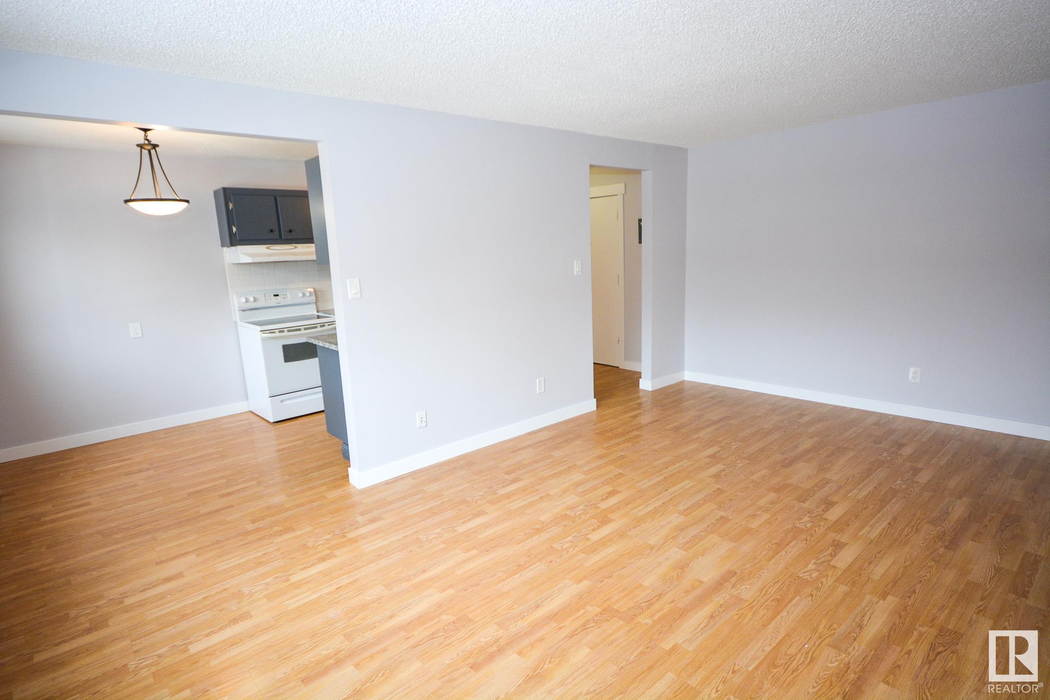      #201 10604 34 ST NW , Edmonton,  ,T5W 1Y2 ;  Listing Number: MLS E4420092
