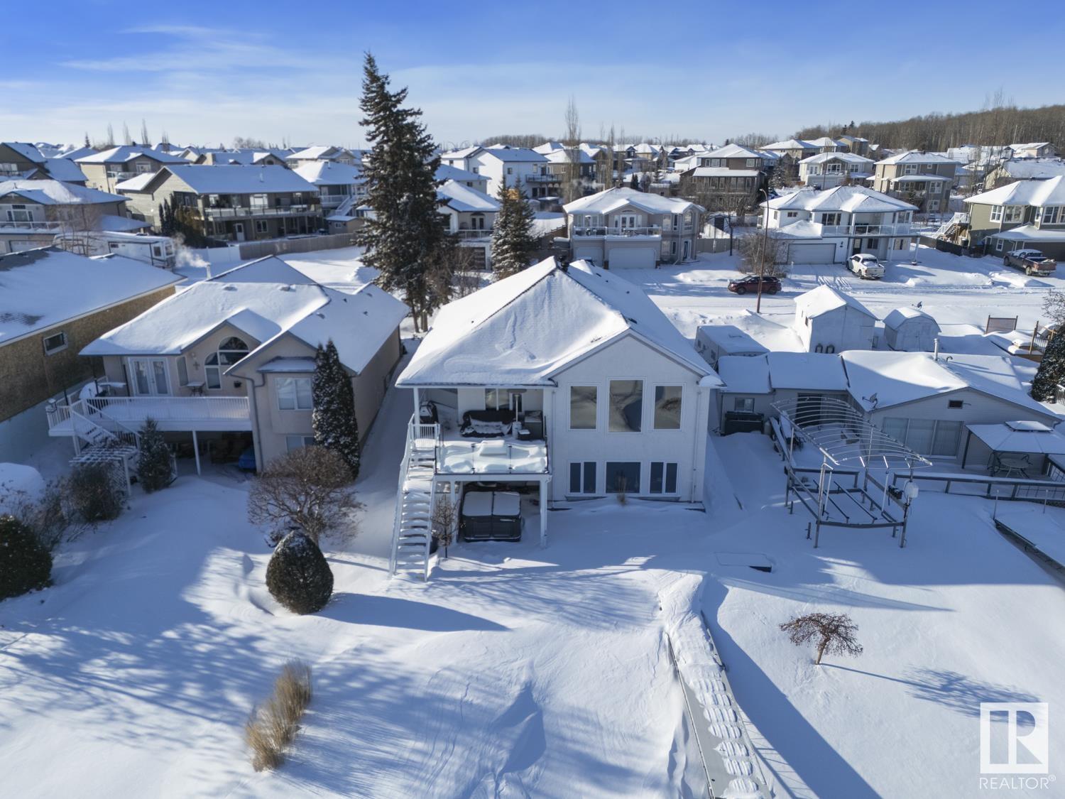      718 Beach AV , Cold Lake,  ,T9M 1G5 ;  Listing Number: MLS E4420097