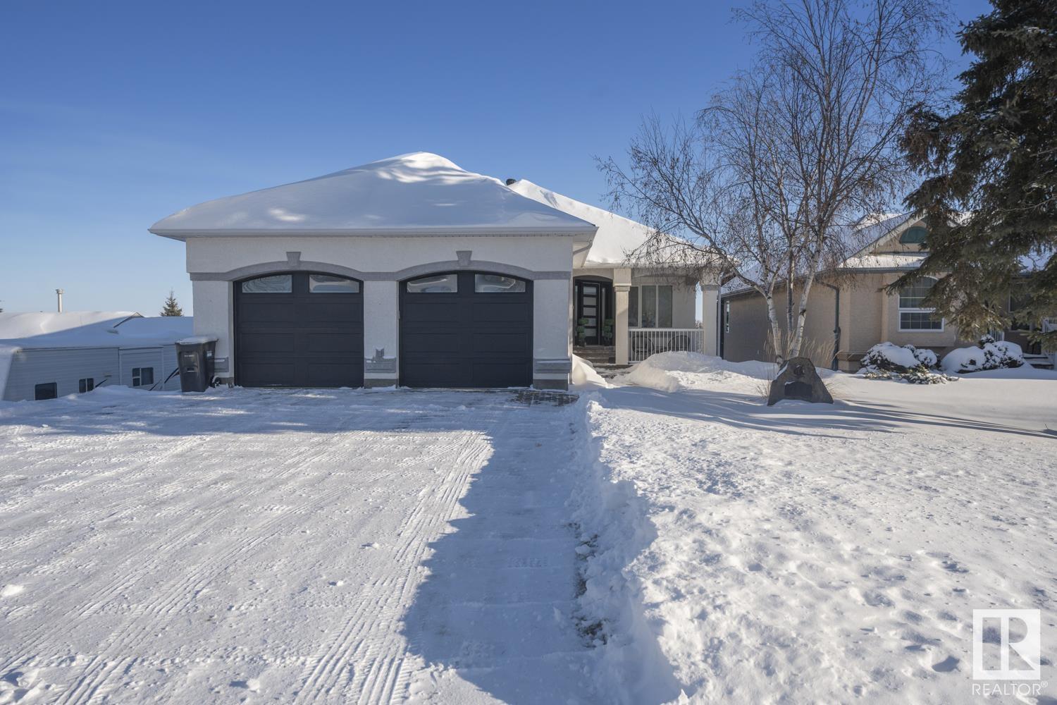      718 Beach AV , Cold Lake,  ,T9M 1G5 ;  Listing Number: MLS E4420097