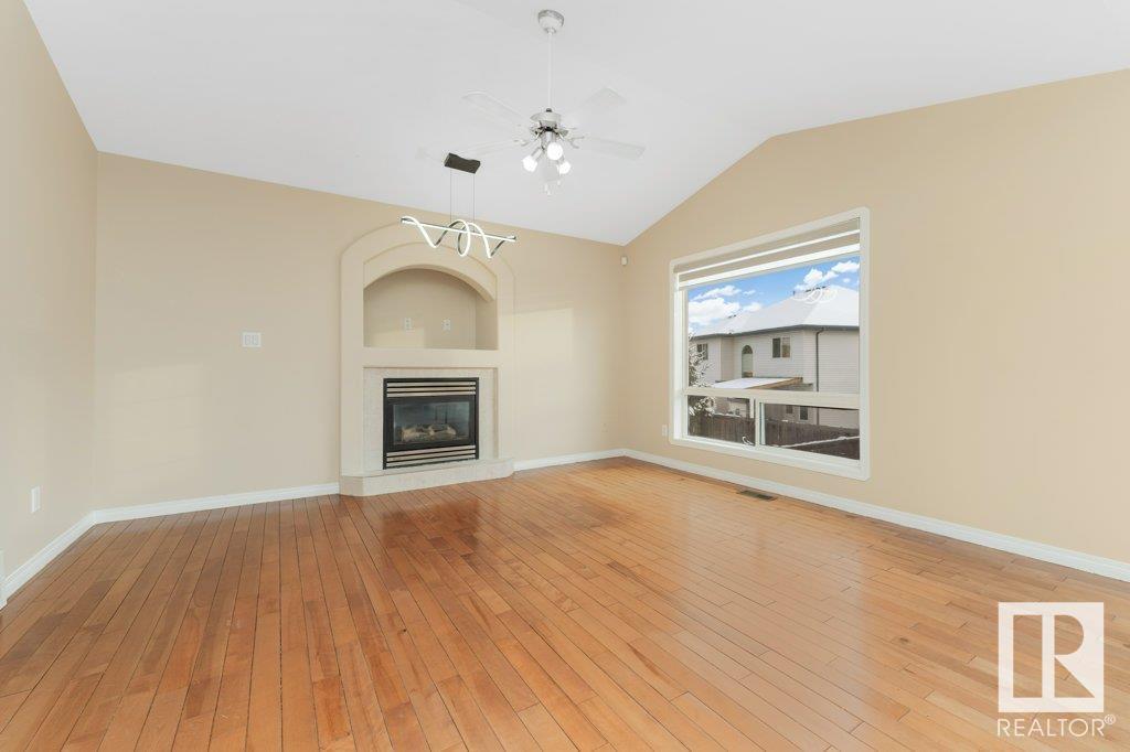      2423 35 AV NW NW , Edmonton,  ,T6T 1V9 ;  Listing Number: MLS E4420098