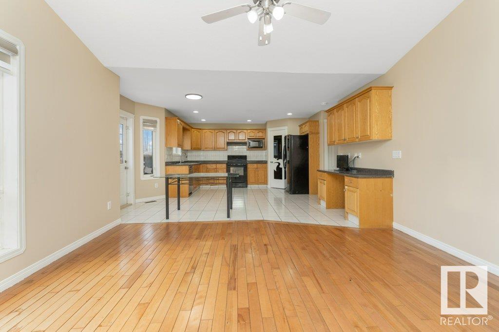      2423 35 AV NW NW , Edmonton,  ,T6T 1V9 ;  Listing Number: MLS E4420098