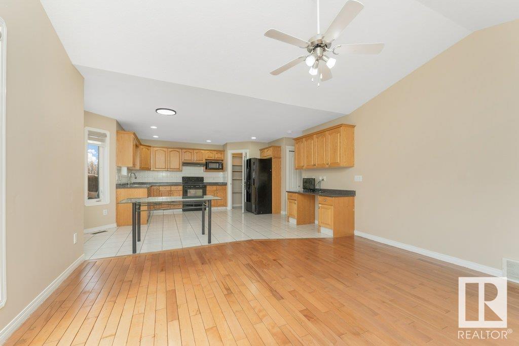      2423 35 AV NW NW , Edmonton,  ,T6T 1V9 ;  Listing Number: MLS E4420098