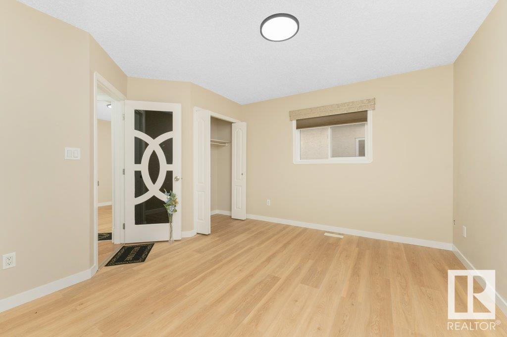     2423 35 AV NW NW , Edmonton,  ,T6T 1V9 ;  Listing Number: MLS E4420098