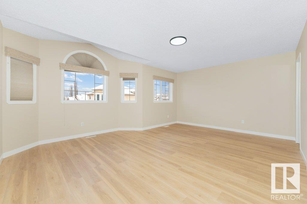      2423 35 AV NW NW , Edmonton,  ,T6T 1V9 ;  Listing Number: MLS E4420098