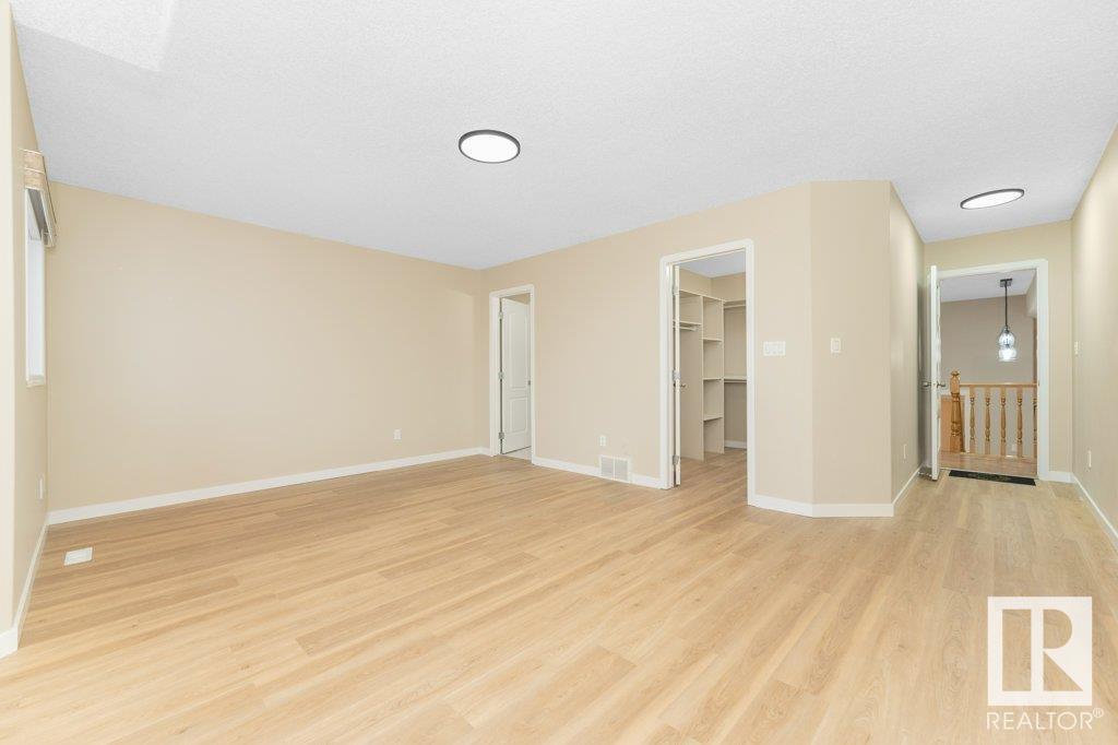      2423 35 AV NW NW , Edmonton,  ,T6T 1V9 ;  Listing Number: MLS E4420098