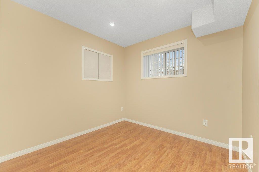      2423 35 AV NW NW , Edmonton,  ,T6T 1V9 ;  Listing Number: MLS E4420098