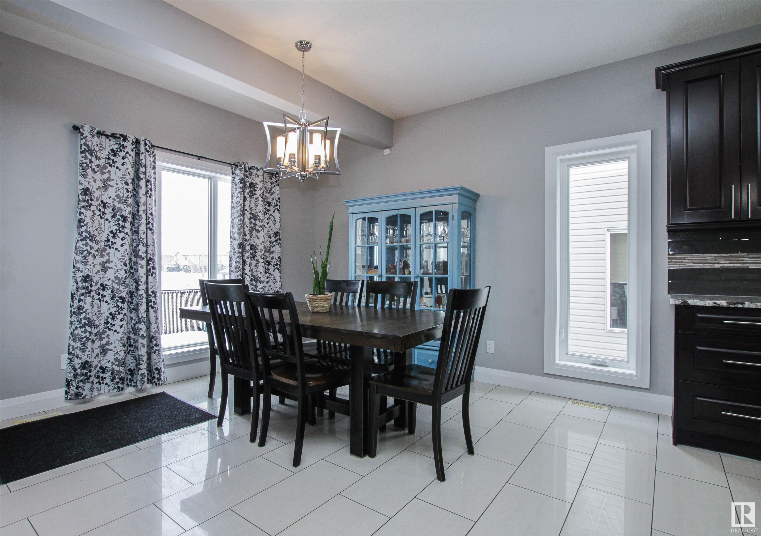      30 CANYON RD , Fort Saskatchewan,  ,T8L 0J2 ;  Listing Number: MLS E4420099