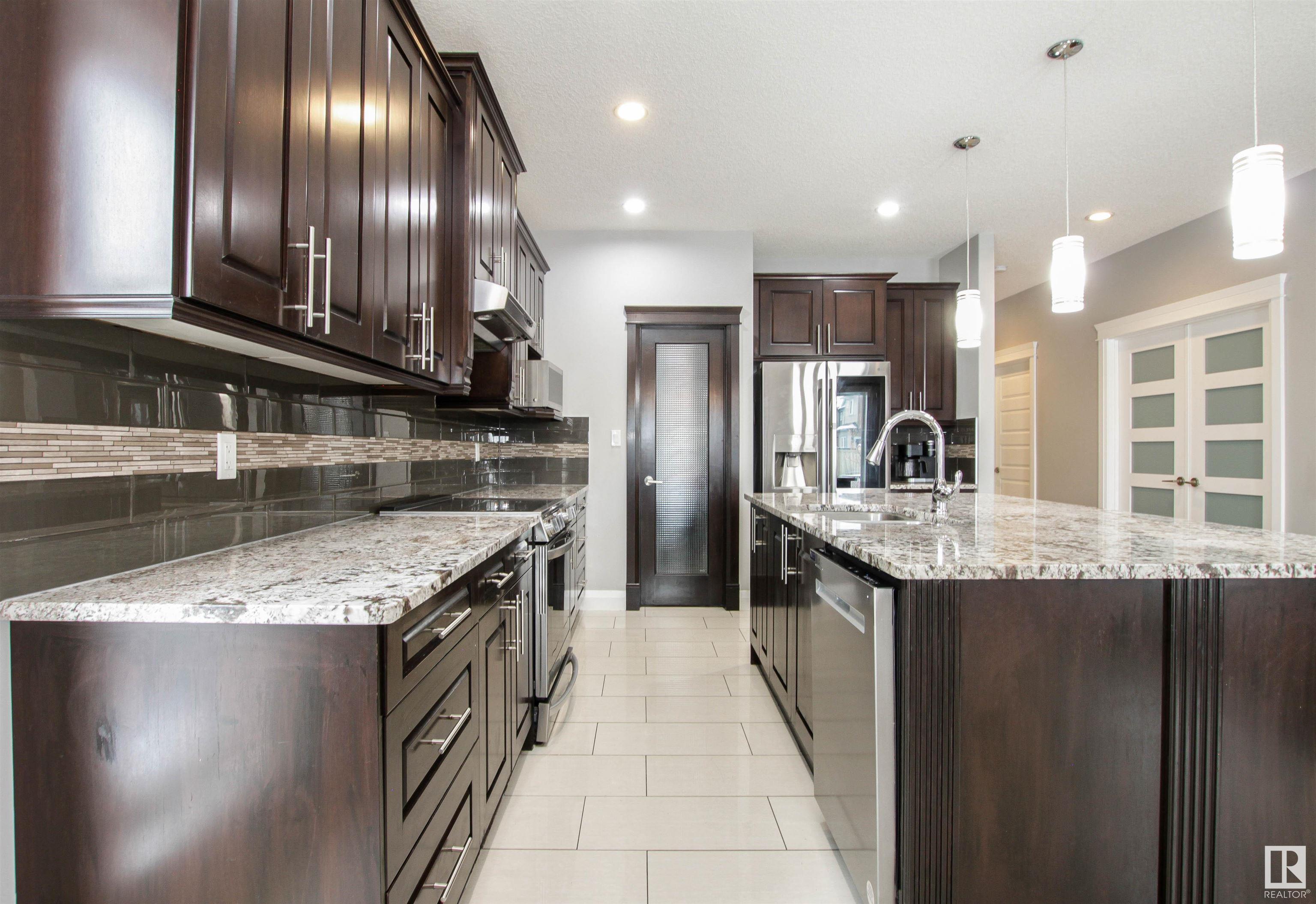      30 CANYON RD , Fort Saskatchewan,  ,T8L 0J2 ;  Listing Number: MLS E4420099