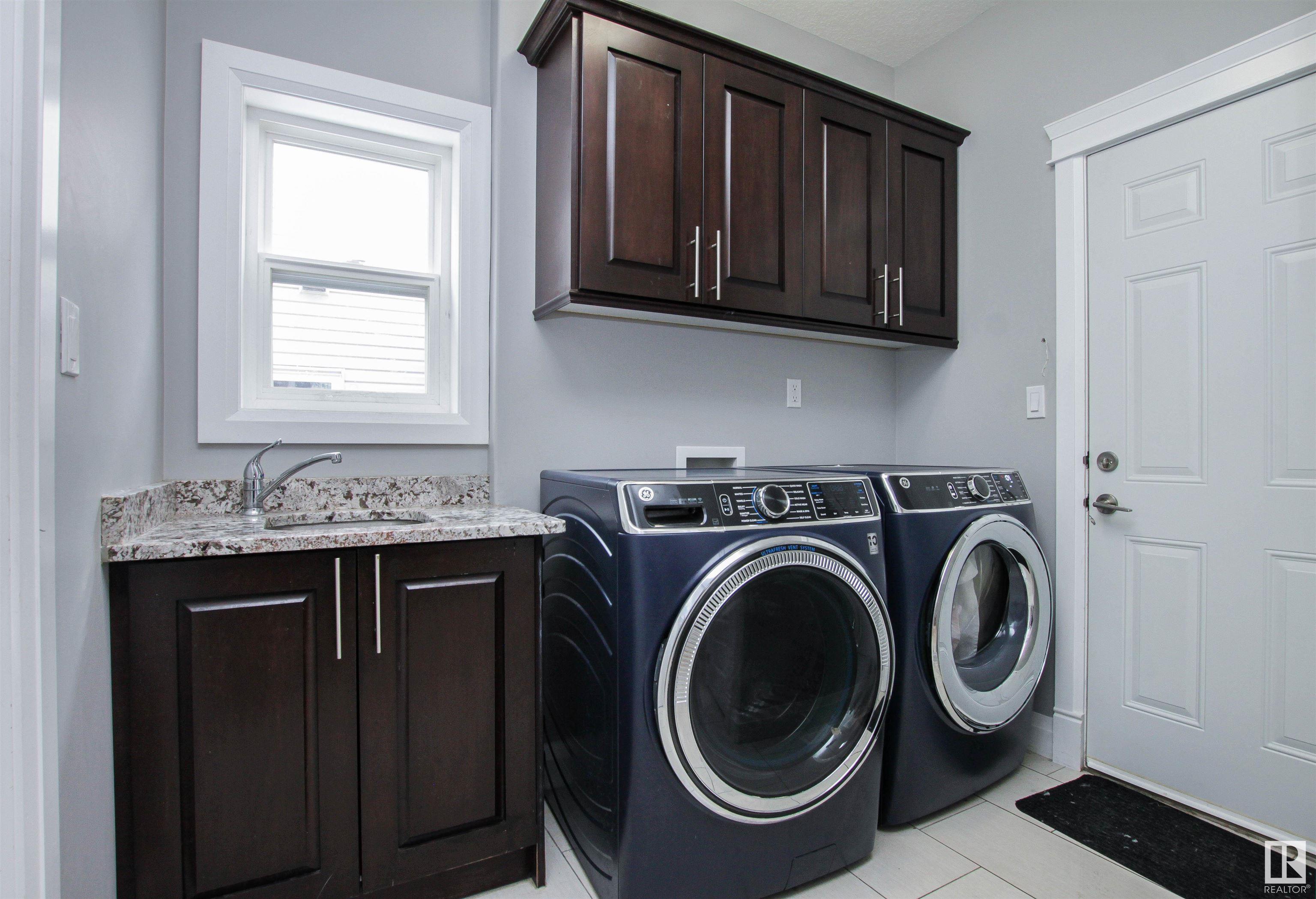      30 CANYON RD , Fort Saskatchewan,  ,T8L 0J2 ;  Listing Number: MLS E4420099