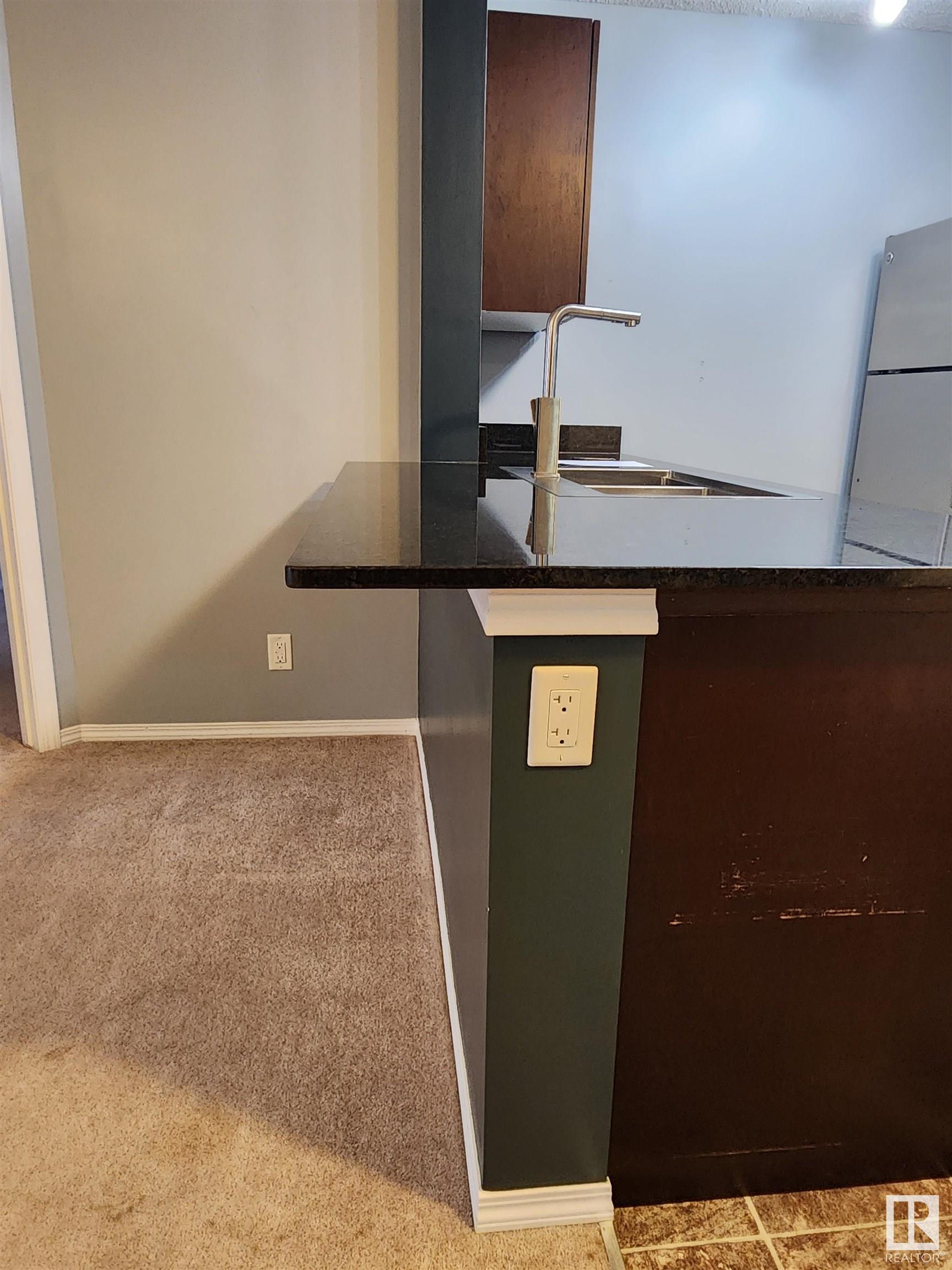      #218 12035 22 AV SW , Edmonton,  ,T6W 2X9 ;  Listing Number: MLS E4420110