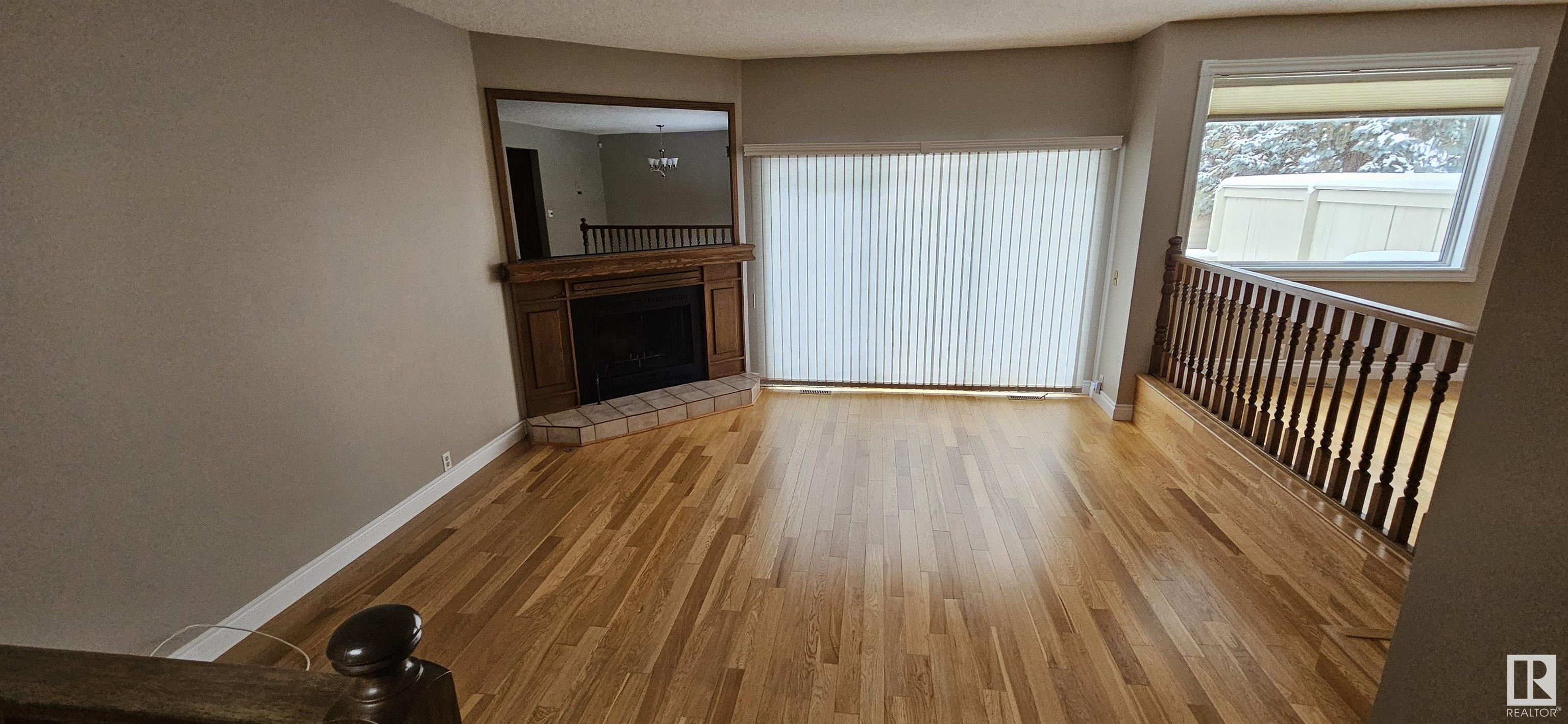     618 Woodbridge WY , Sherwood Park,  ,T8A 4E4 ;  Listing Number: MLS E4420124