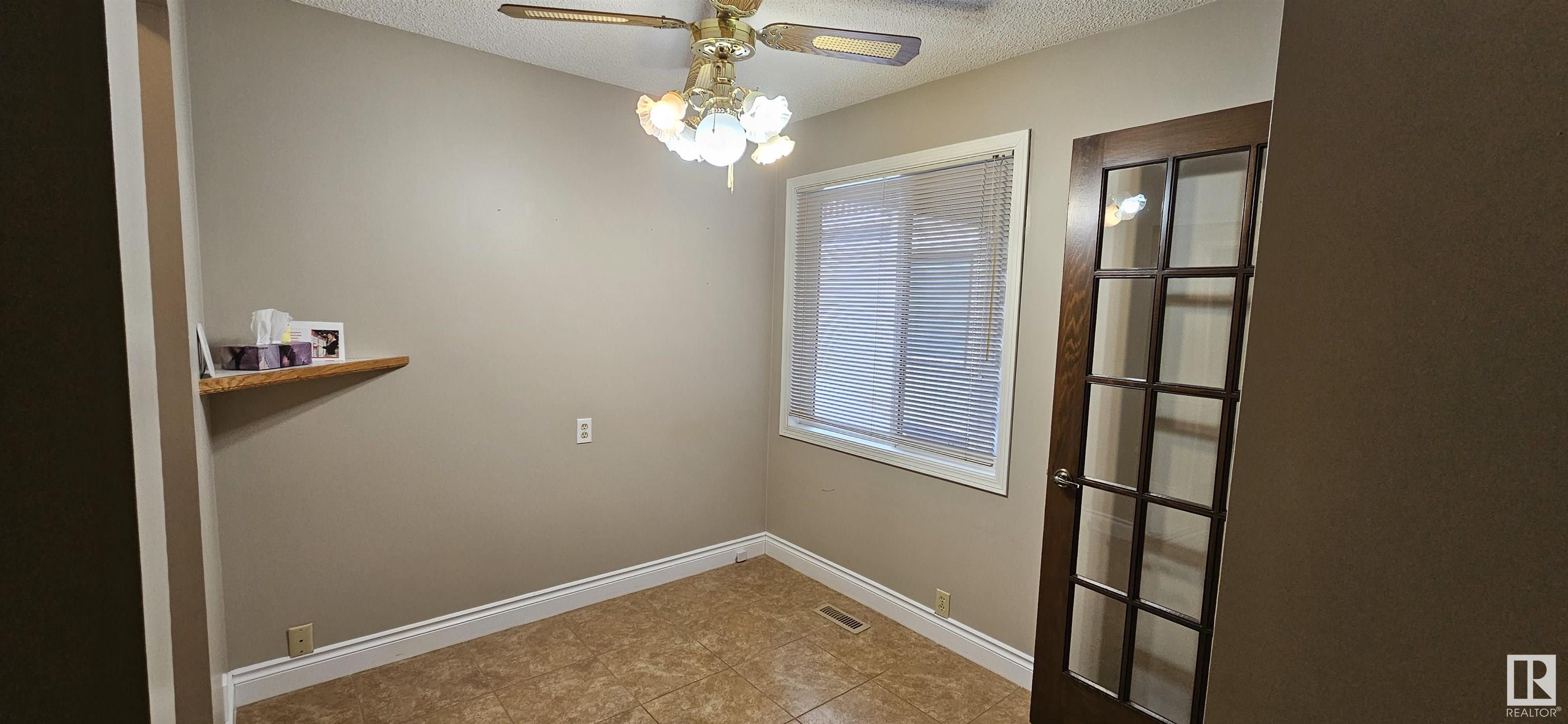      618 Woodbridge WY , Sherwood Park,  ,T8A 4E4 ;  Listing Number: MLS E4420124