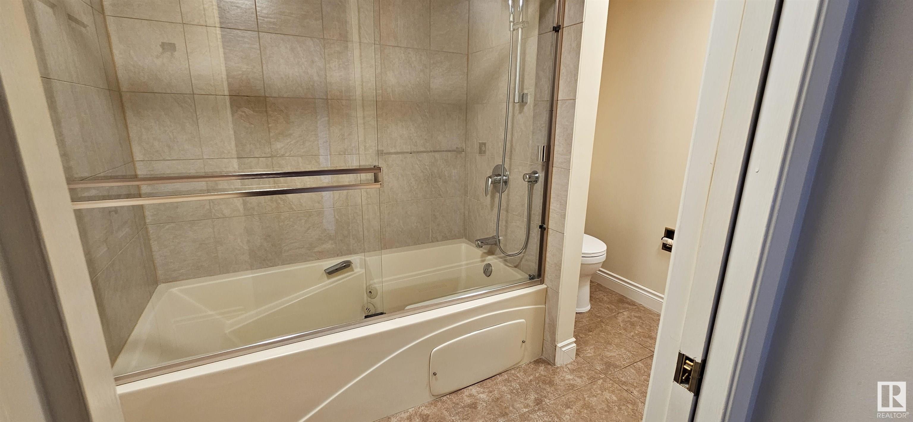     618 Woodbridge WY , Sherwood Park,  ,T8A 4E4 ;  Listing Number: MLS E4420124