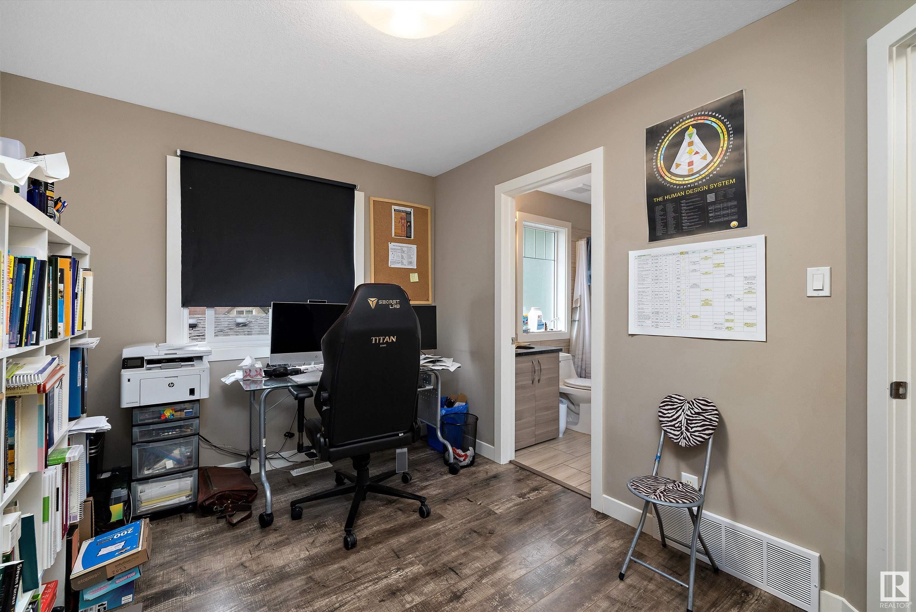      1 5910 121 AV NW , Edmonton,  ,T5W 3E3 ;  Listing Number: MLS E4420125
