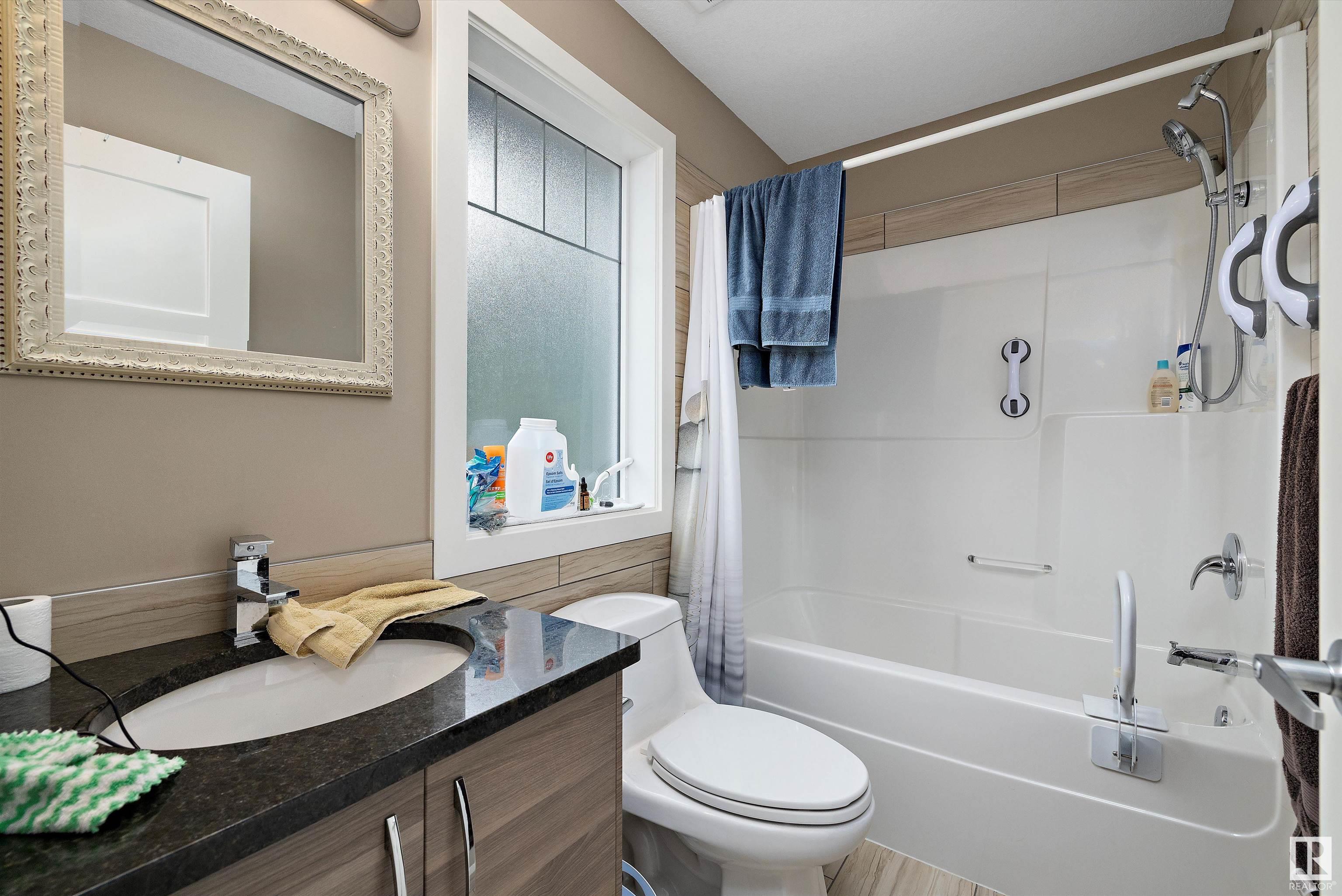      1 5910 121 AV NW , Edmonton,  ,T5W 3E3 ;  Listing Number: MLS E4420125