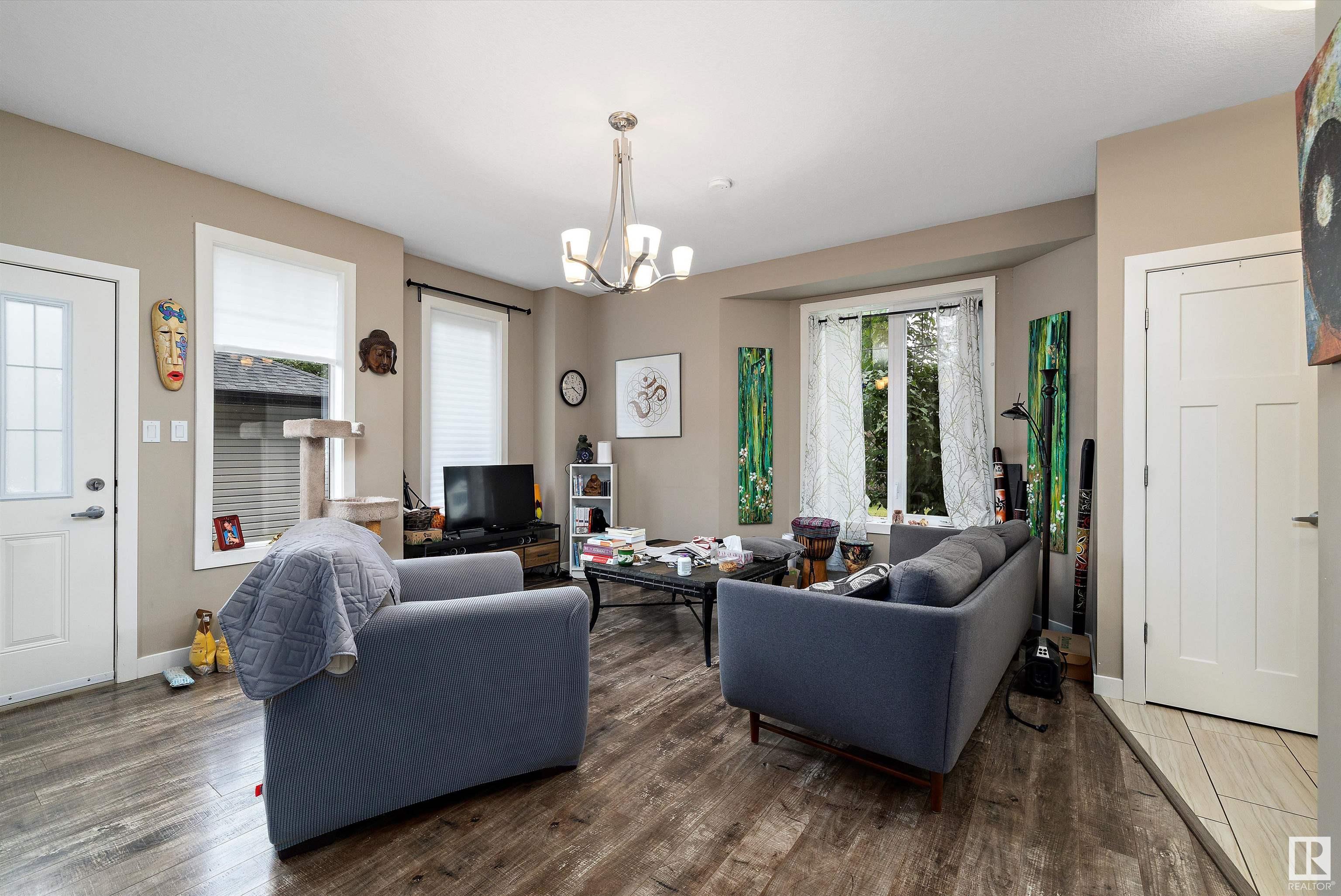      1 5910 121 AV NW , Edmonton,  ,T5W 3E3 ;  Listing Number: MLS E4420125