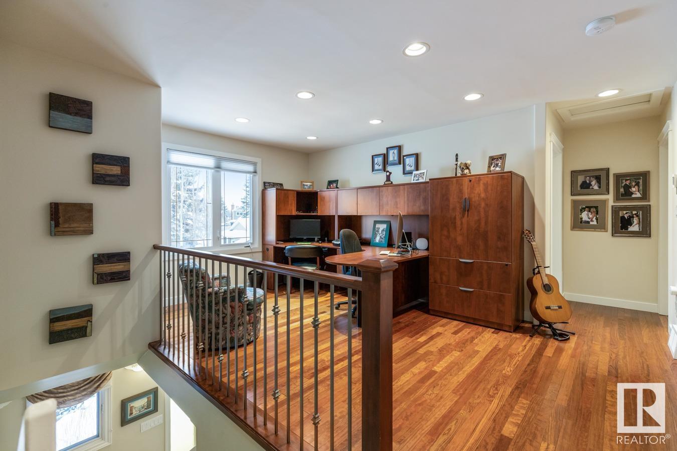      560 WAHSTAO RD NW , Edmonton,  ,T5T 2Y1 ;  Listing Number: MLS E4420129