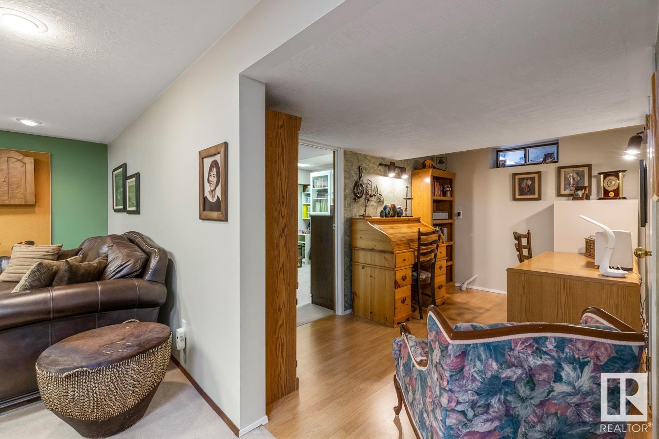      560 WAHSTAO RD NW , Edmonton,  ,T5T 2Y1 ;  Listing Number: MLS E4420129